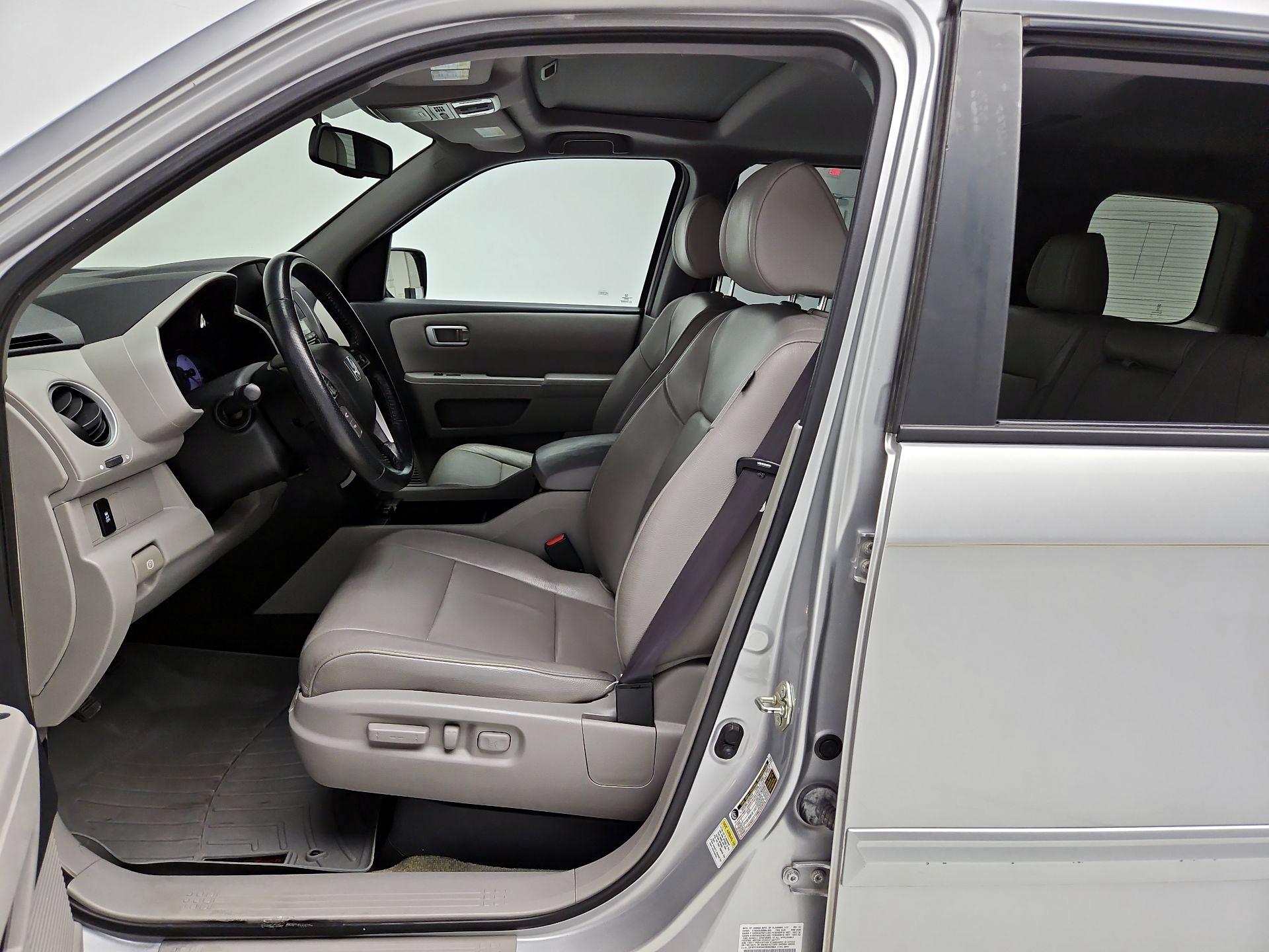 Thumbnail: 2014 Honda Pilot - 11