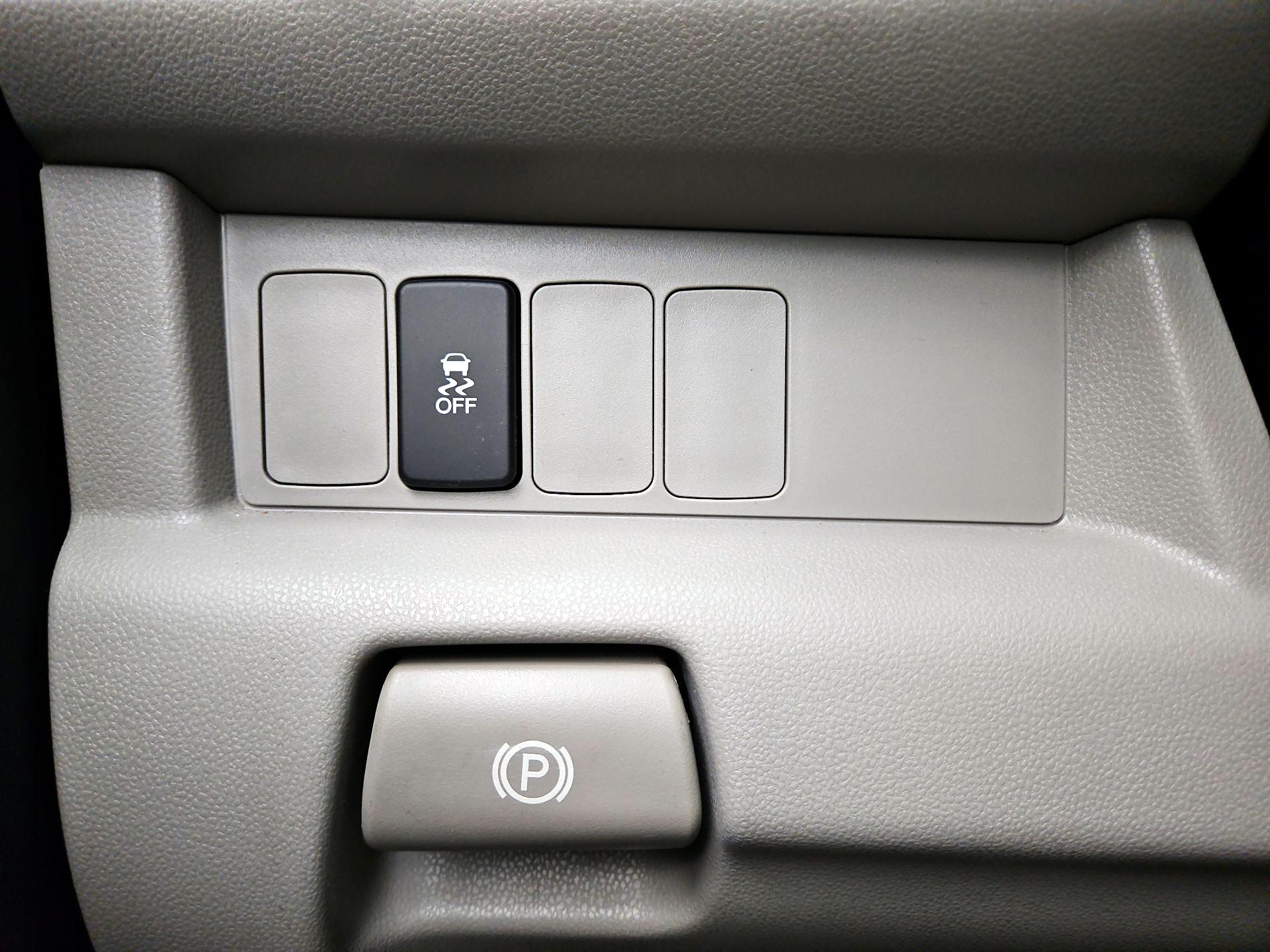 Thumbnail: 2014 Honda Pilot - 13