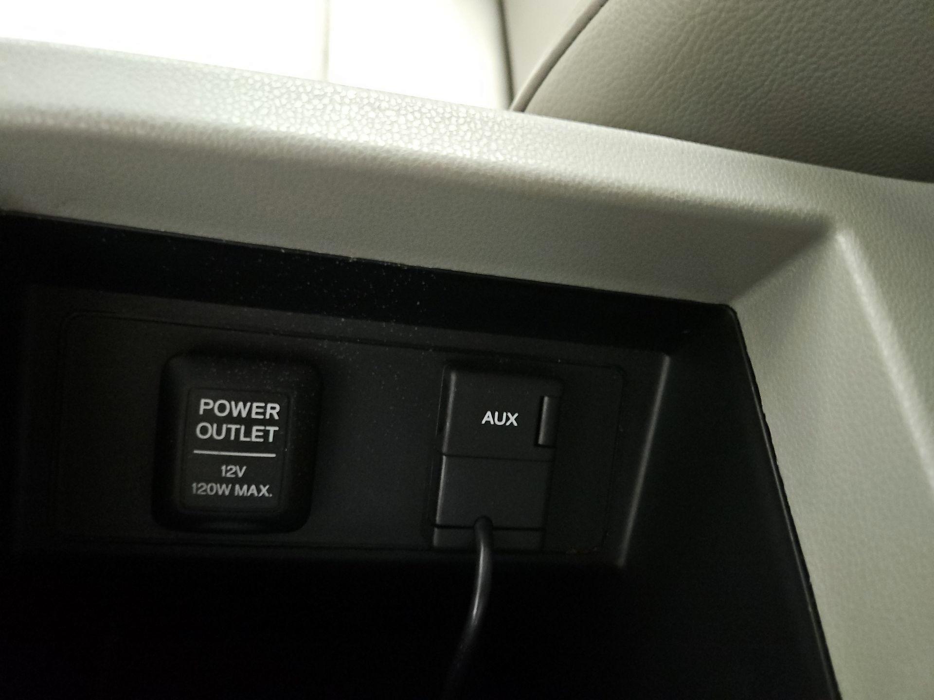 Thumbnail: 2014 Honda Pilot - 18