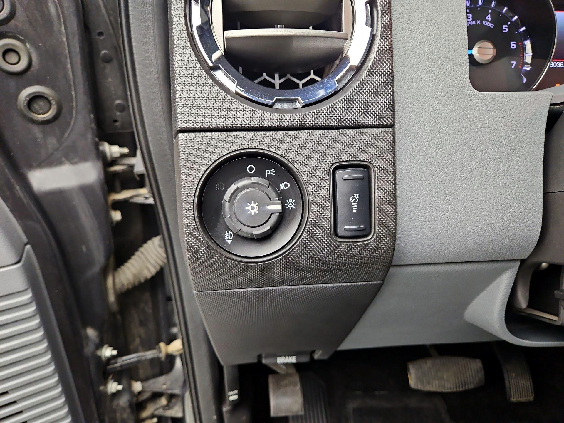 Thumbnail: 2016 Ford F-250 - 13