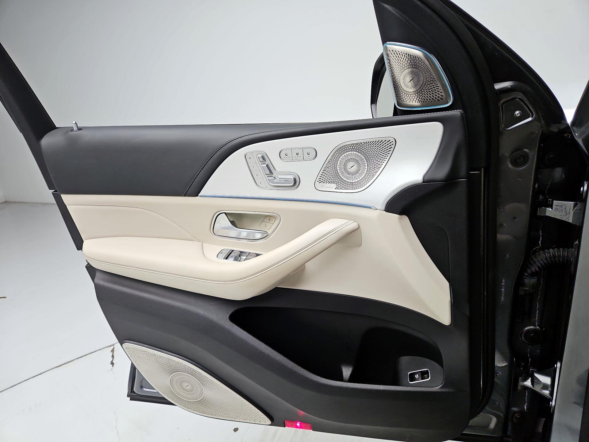 Thumbnail: 2022 Mercedes-Benz GLE - 12