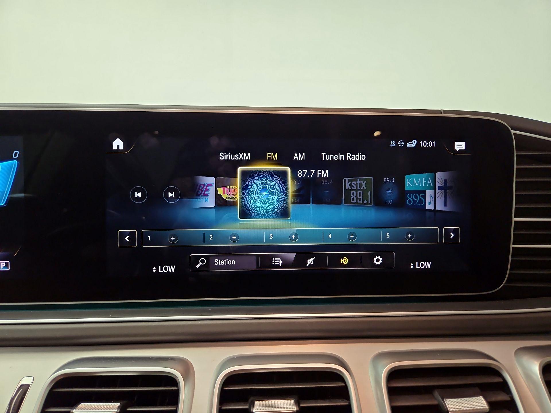 Thumbnail: 2022 Mercedes-Benz GLE - 16