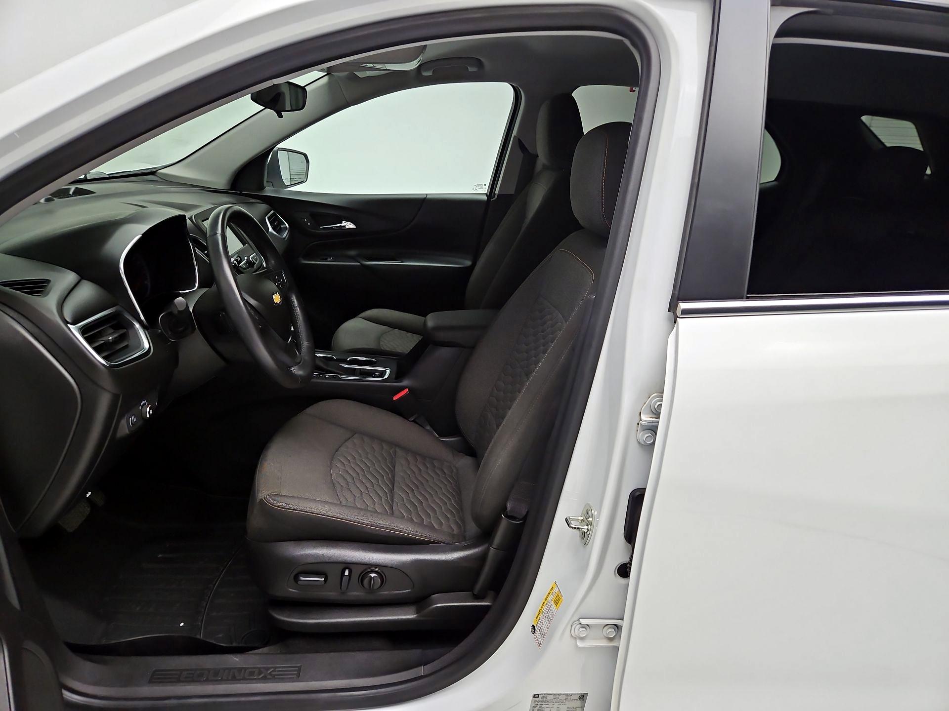 Thumbnail: 2018 Chevrolet Equinox - 11