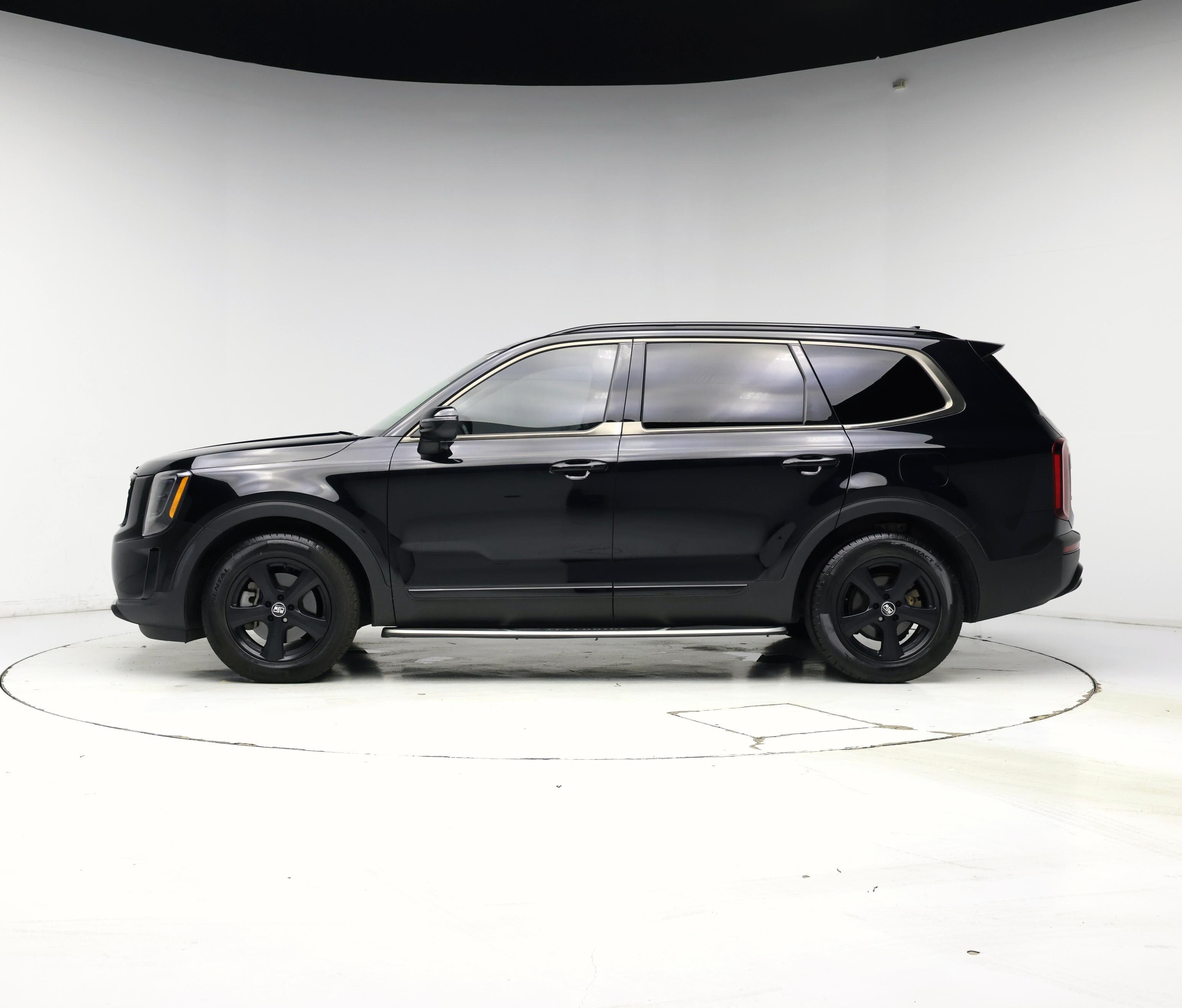 Thumbnail: 2021 Kia Telluride - 3