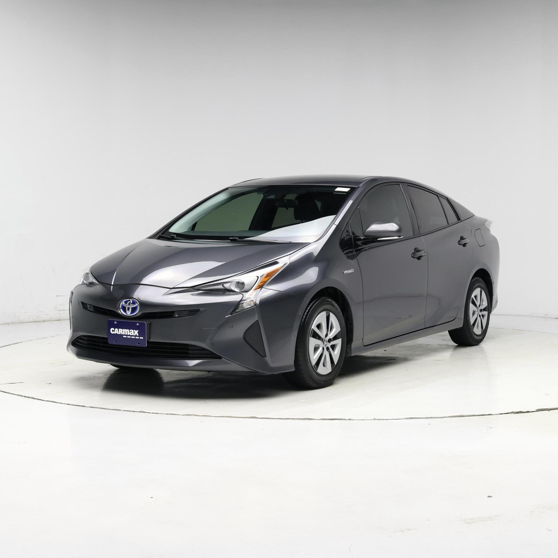 Thumbnail: 2018 Toyota Prius - 4