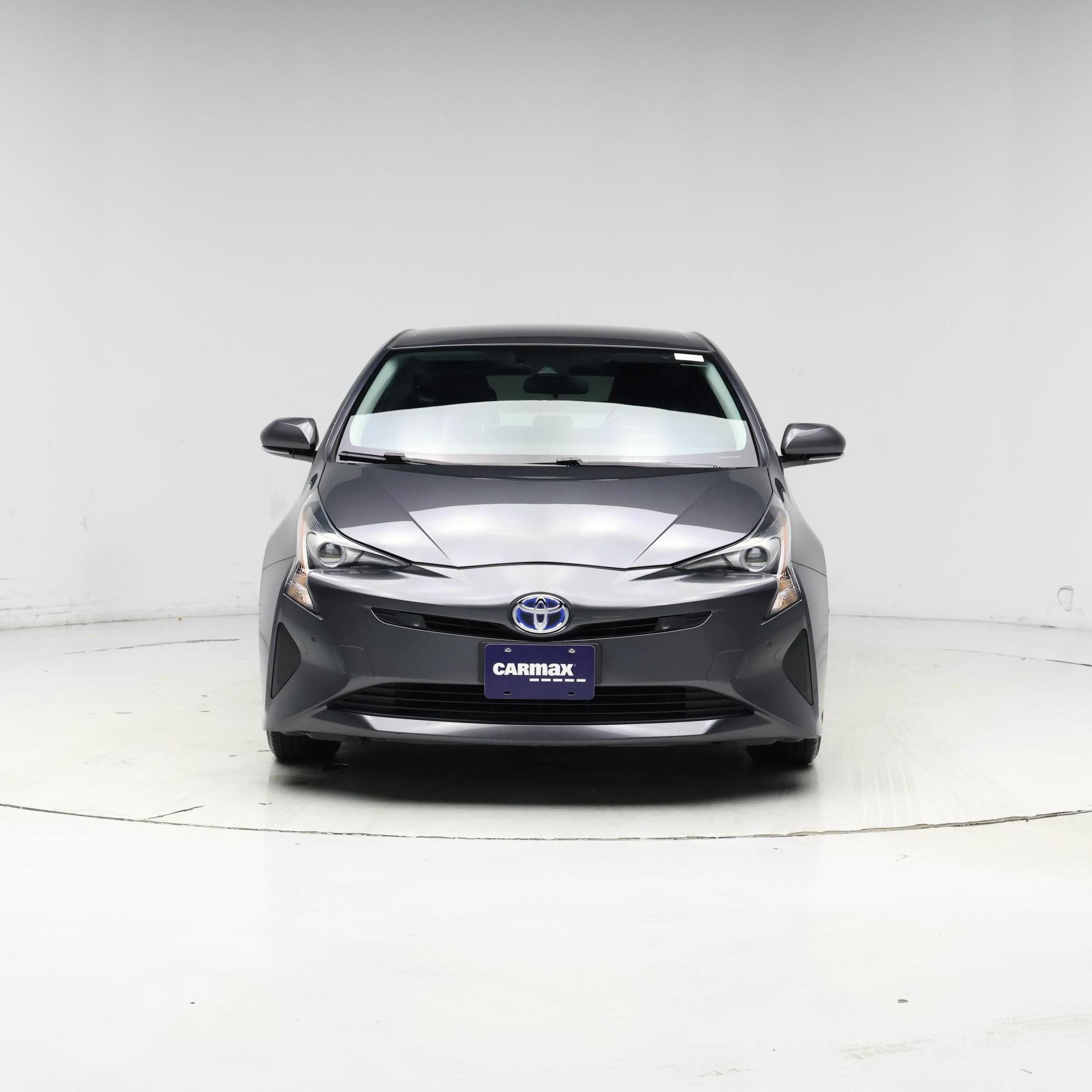 Thumbnail: 2018 Toyota Prius - 5