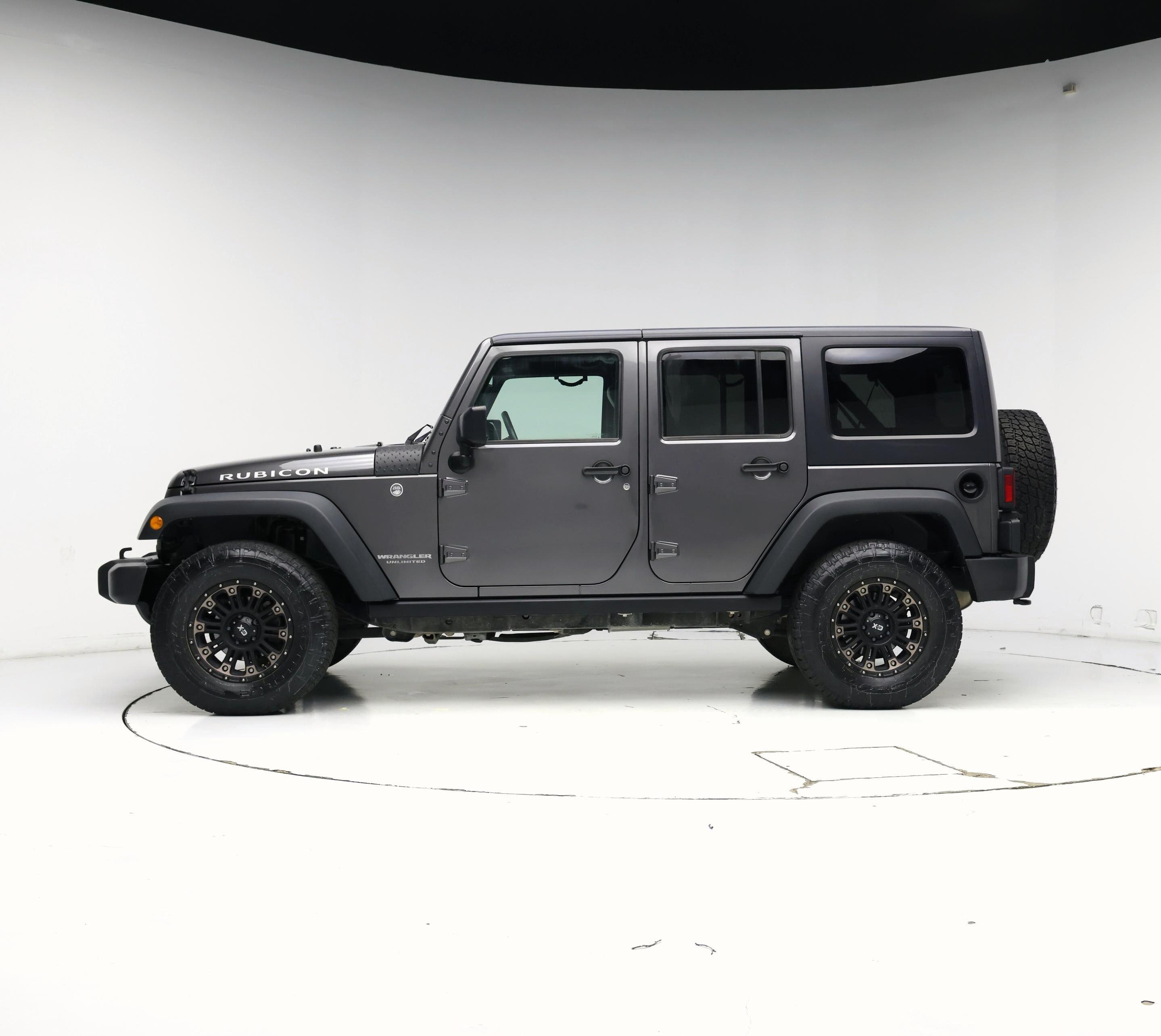 Thumbnail: 2016 Jeep Wrangler - 3
