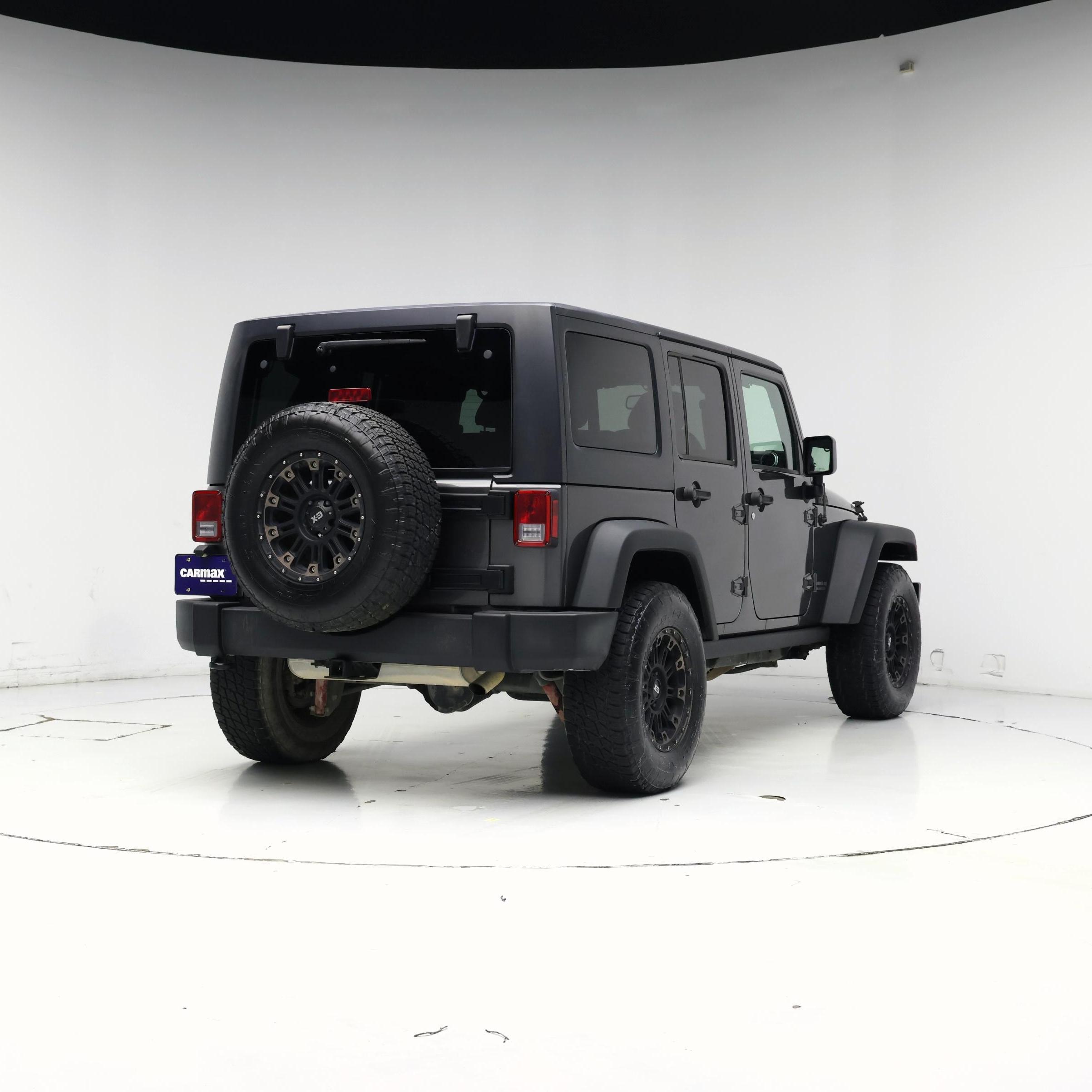 Thumbnail: 2016 Jeep Wrangler - 8