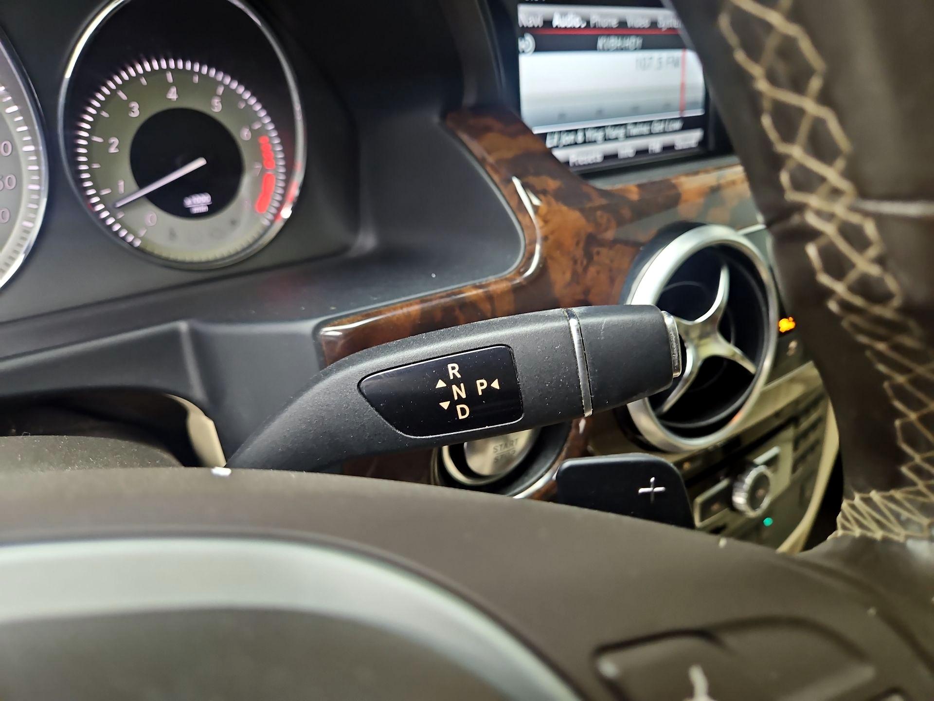 Thumbnail: 2014 Mercedes-Benz GLK - 15