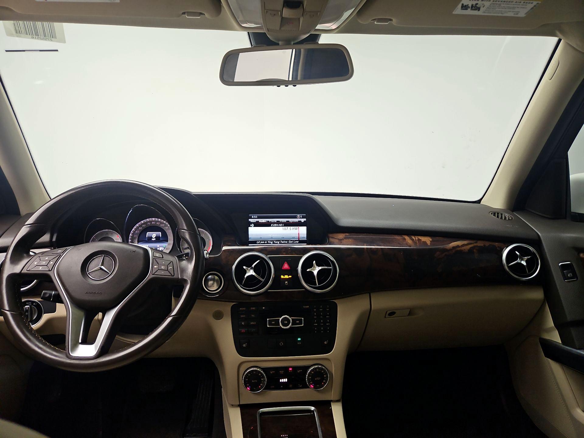 Thumbnail: 2014 Mercedes-Benz GLK - 8