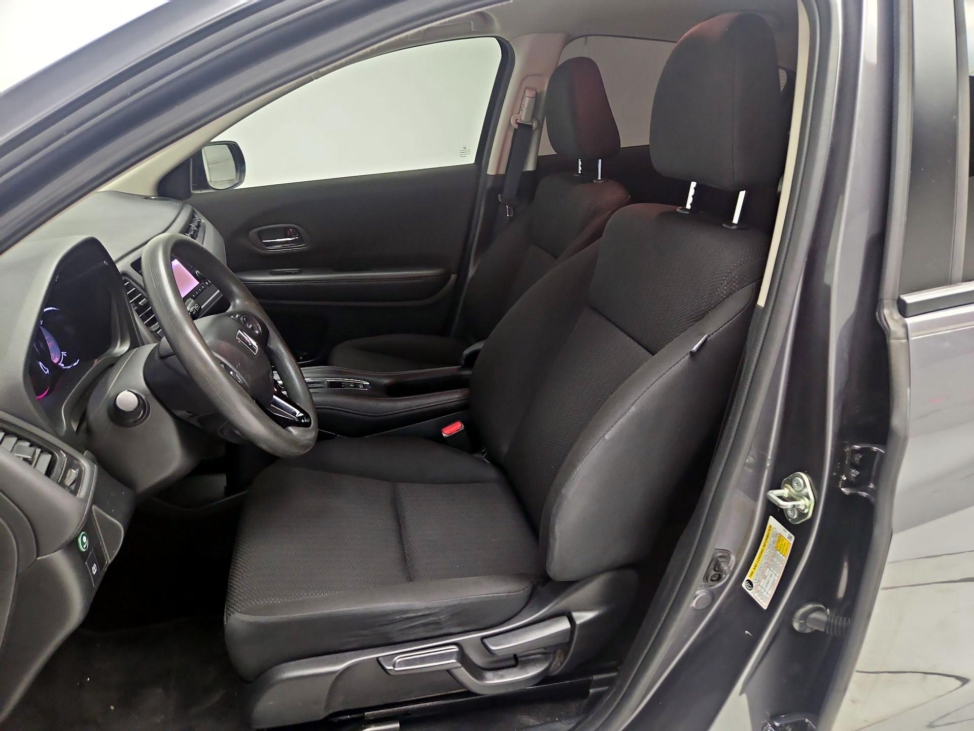Thumbnail: 2018 Honda HR-V - 11