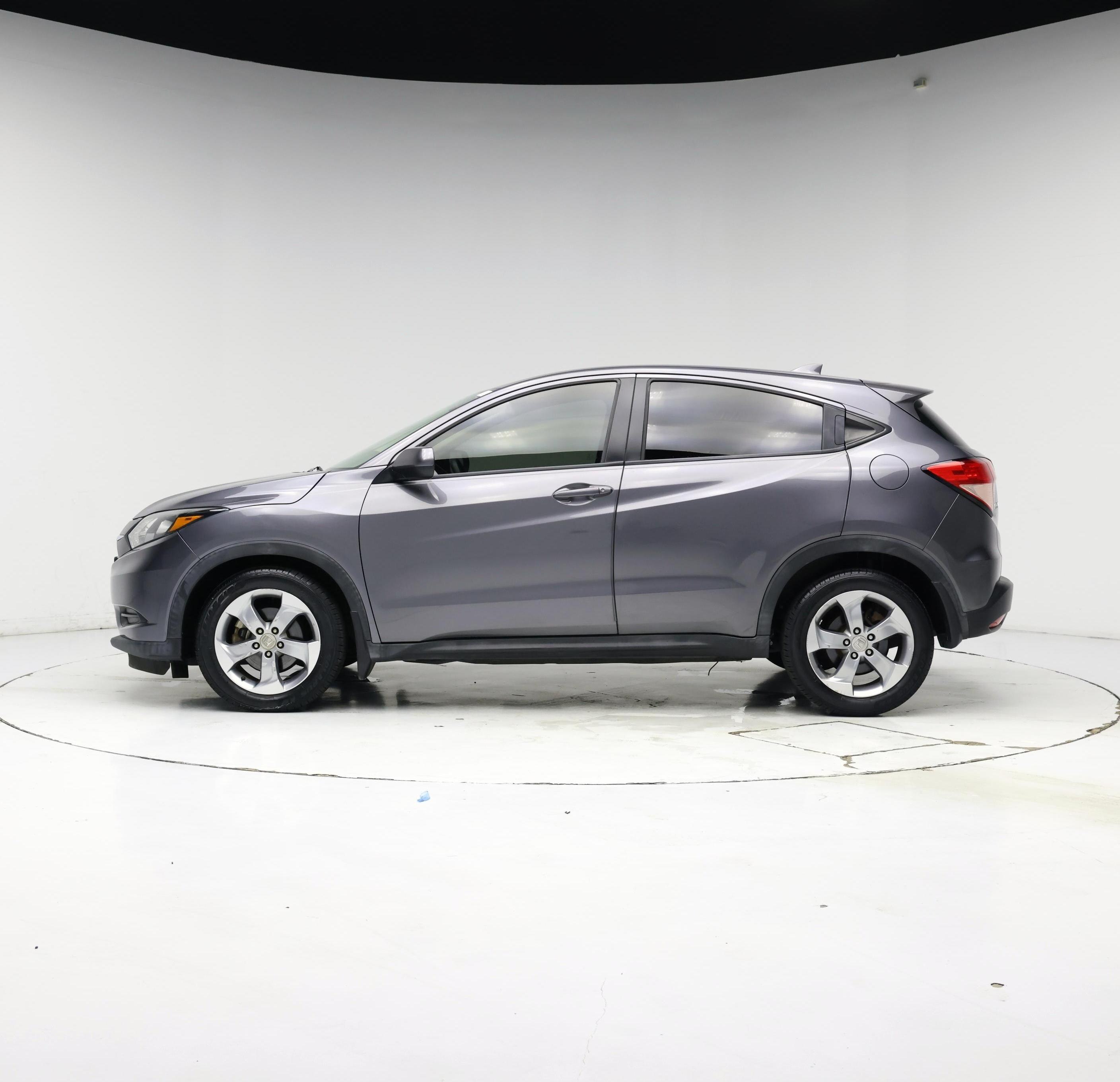 Thumbnail: 2018 Honda HR-V - 3