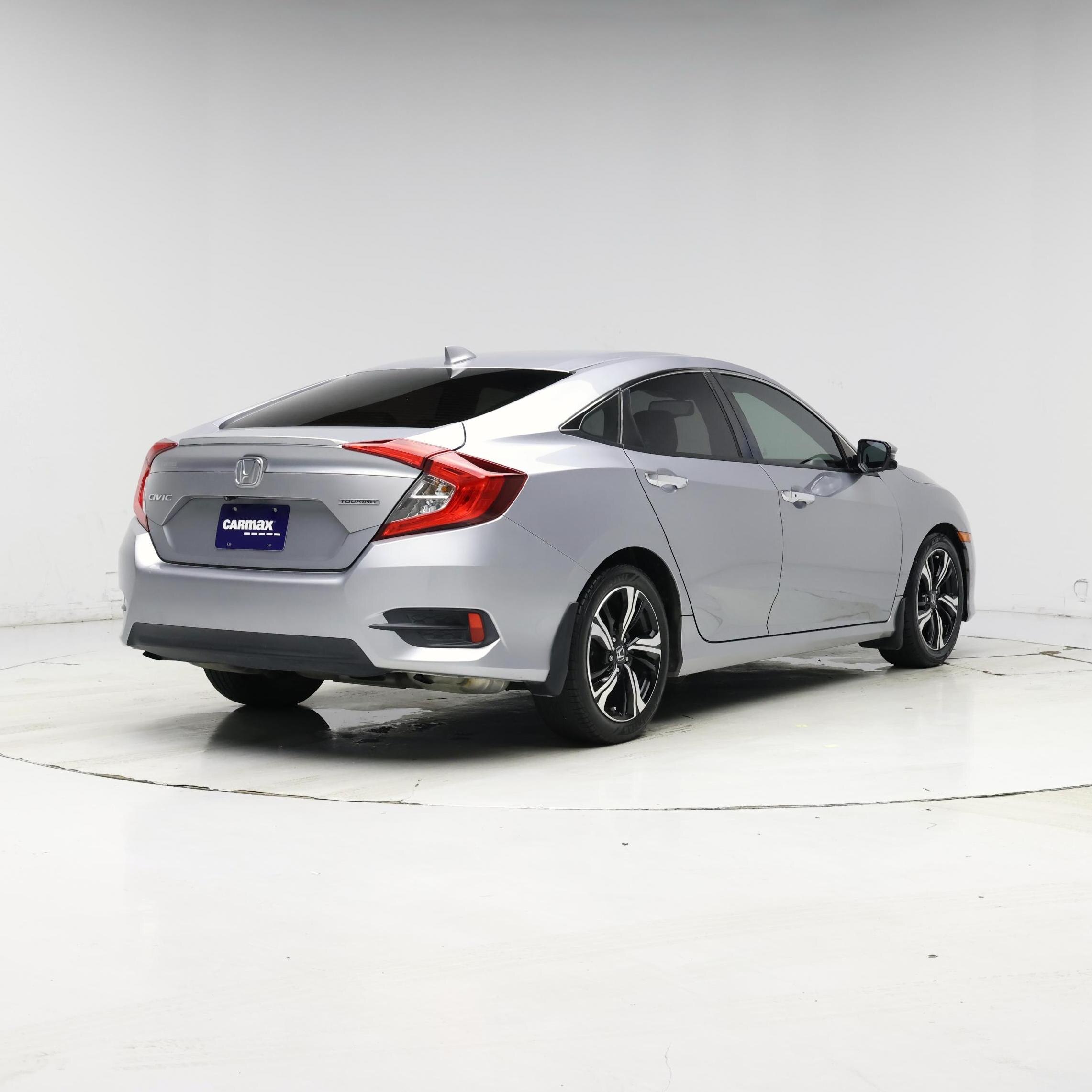 Thumbnail: 2017 Honda Civic - 8