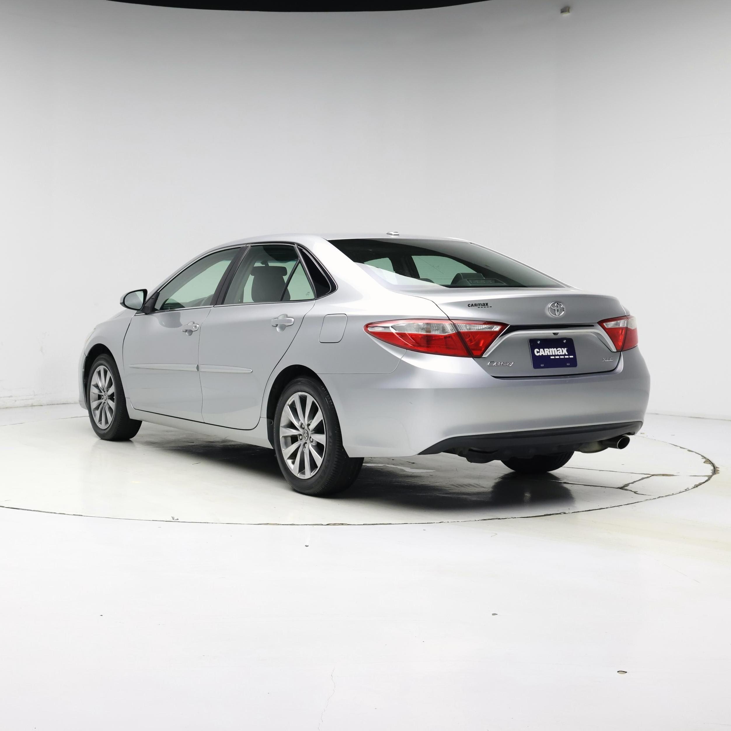 Thumbnail: 2017 Toyota Camry - 2