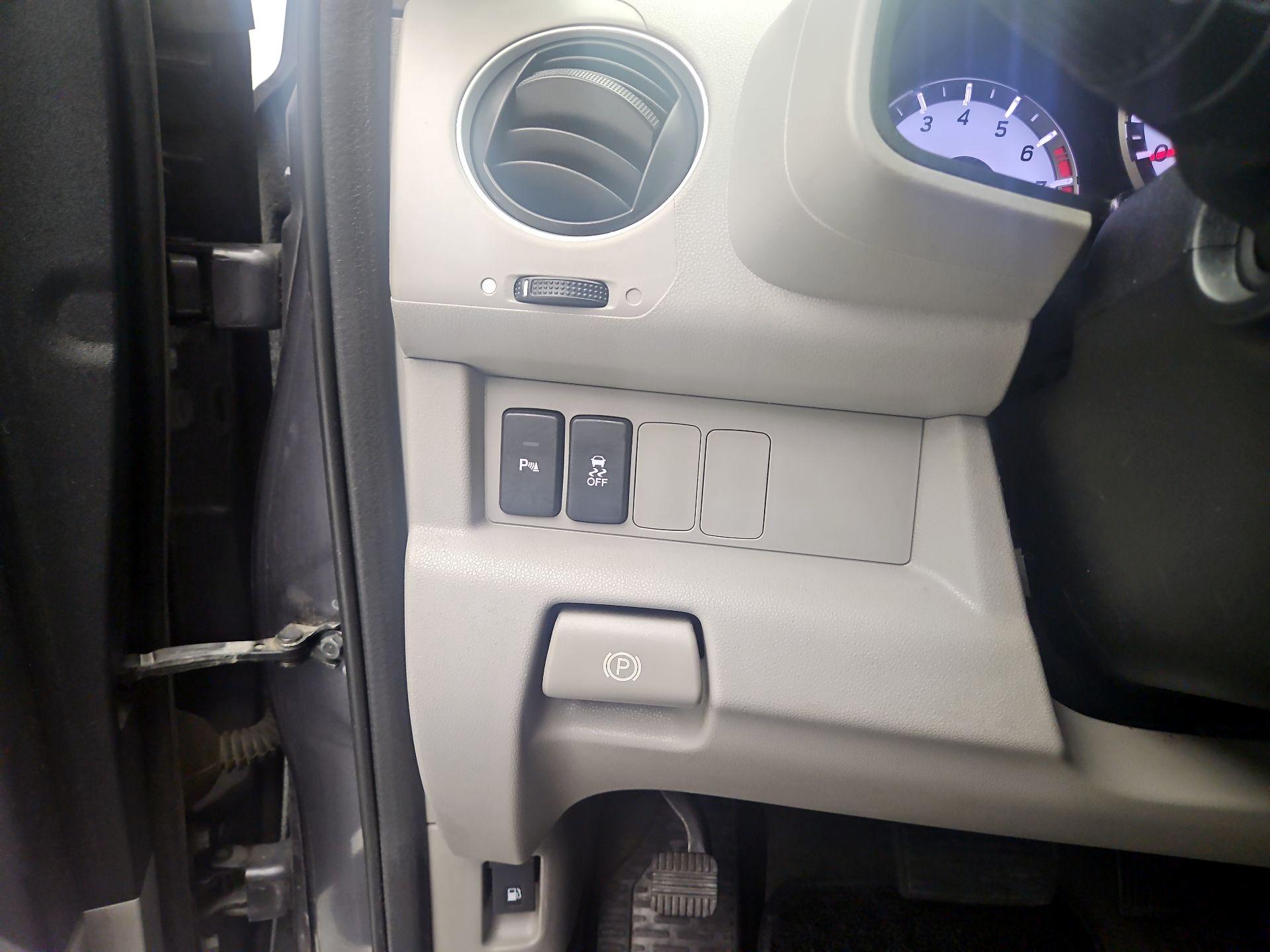 Thumbnail: 2015 Honda Pilot - 11
