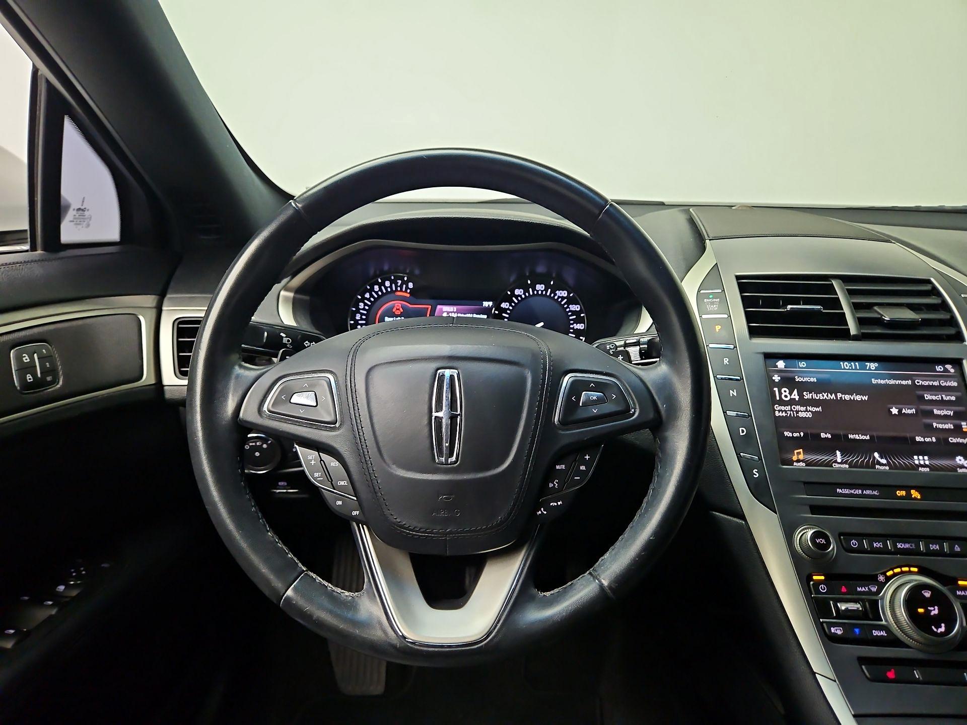 Thumbnail: 2018 Lincoln MKZ - 10