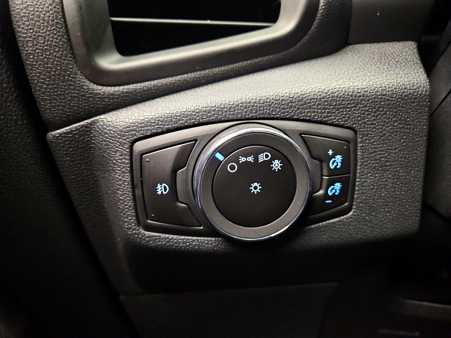 Thumbnail: 2020 Ford EcoSport - 13
