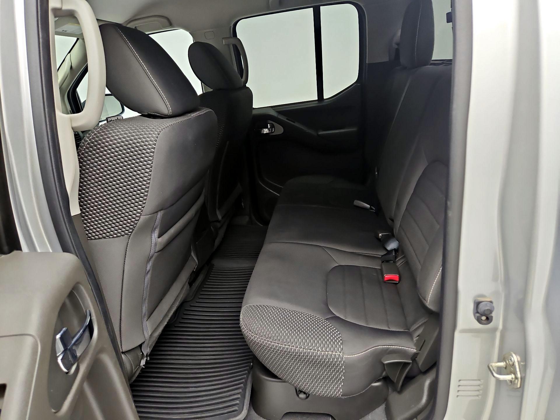 Thumbnail: 2019 Nissan Frontier - 18