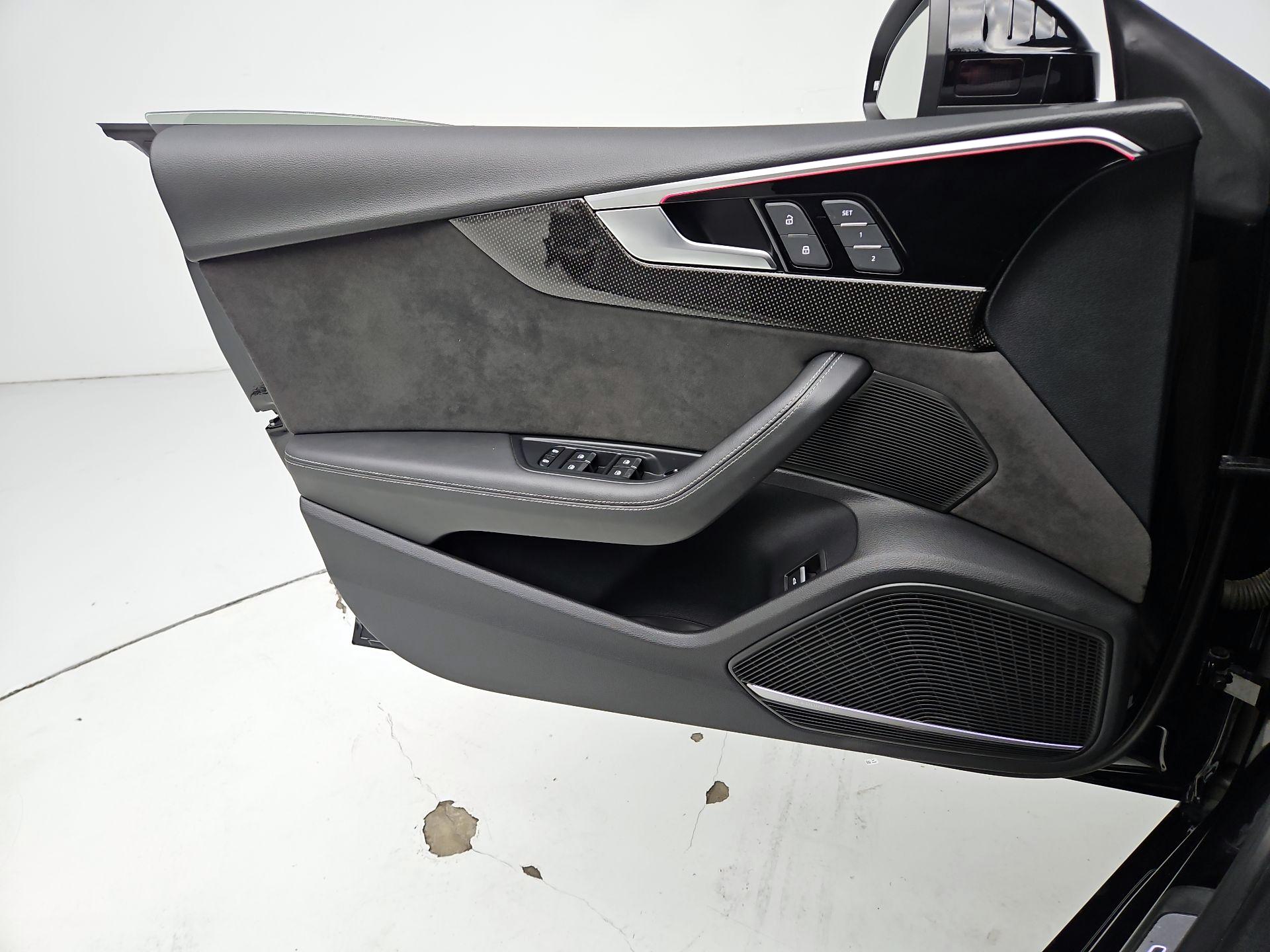 Thumbnail: 2021 Audi S5 - 12