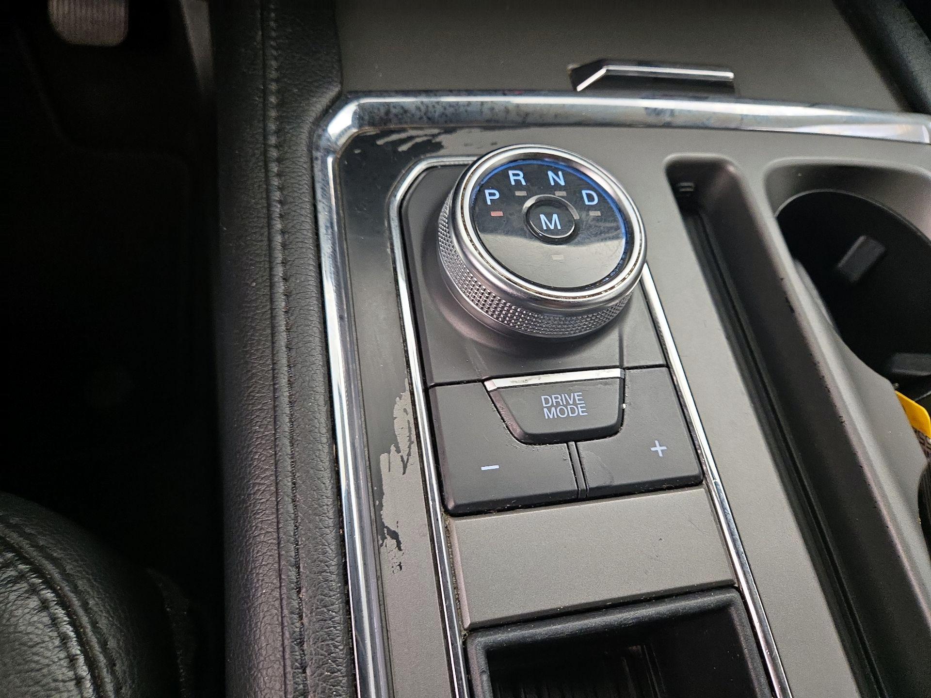 Thumbnail: 2021 Ford Expedition - 17