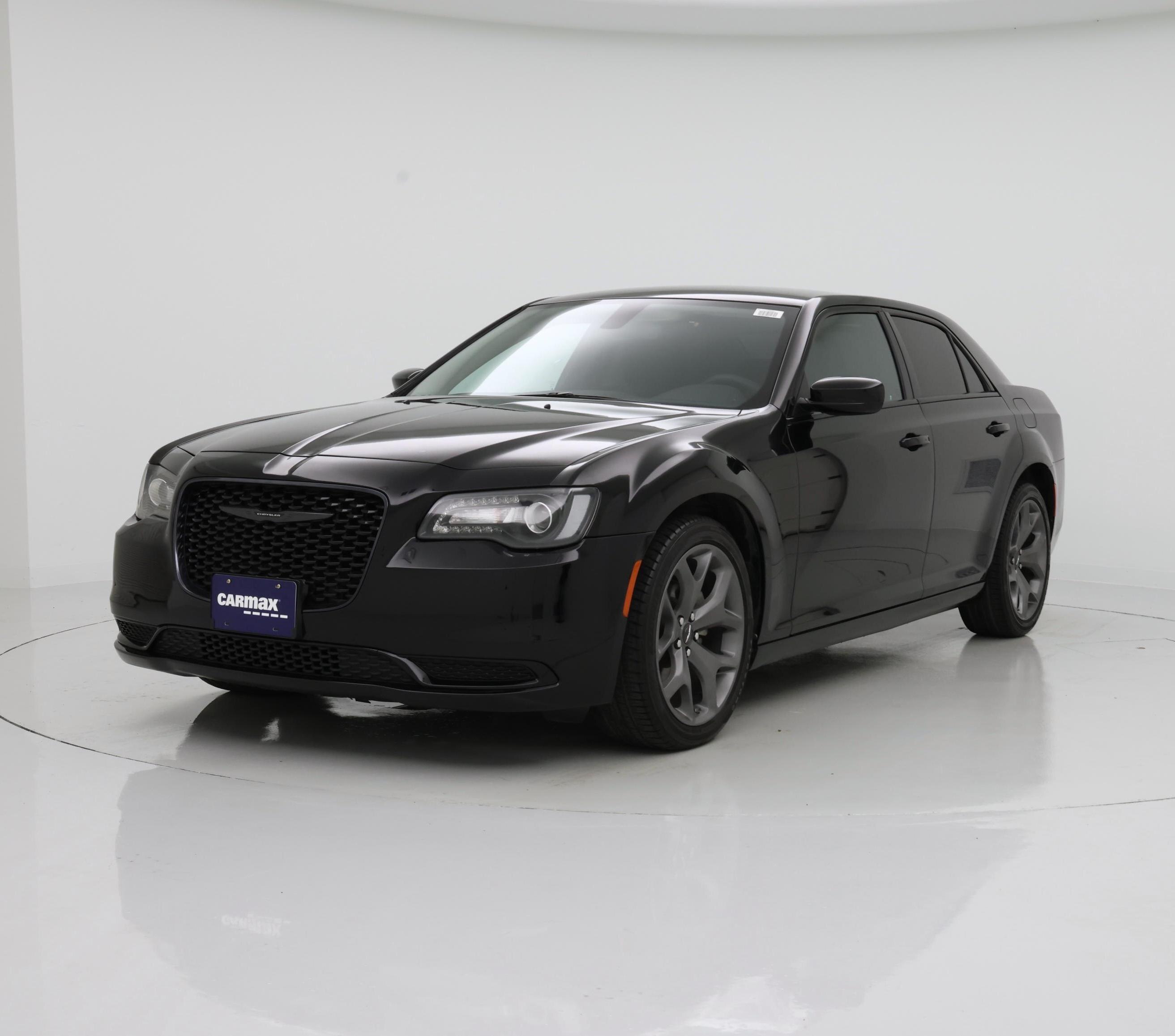 Thumbnail: 2023 Chrysler 300 - 4