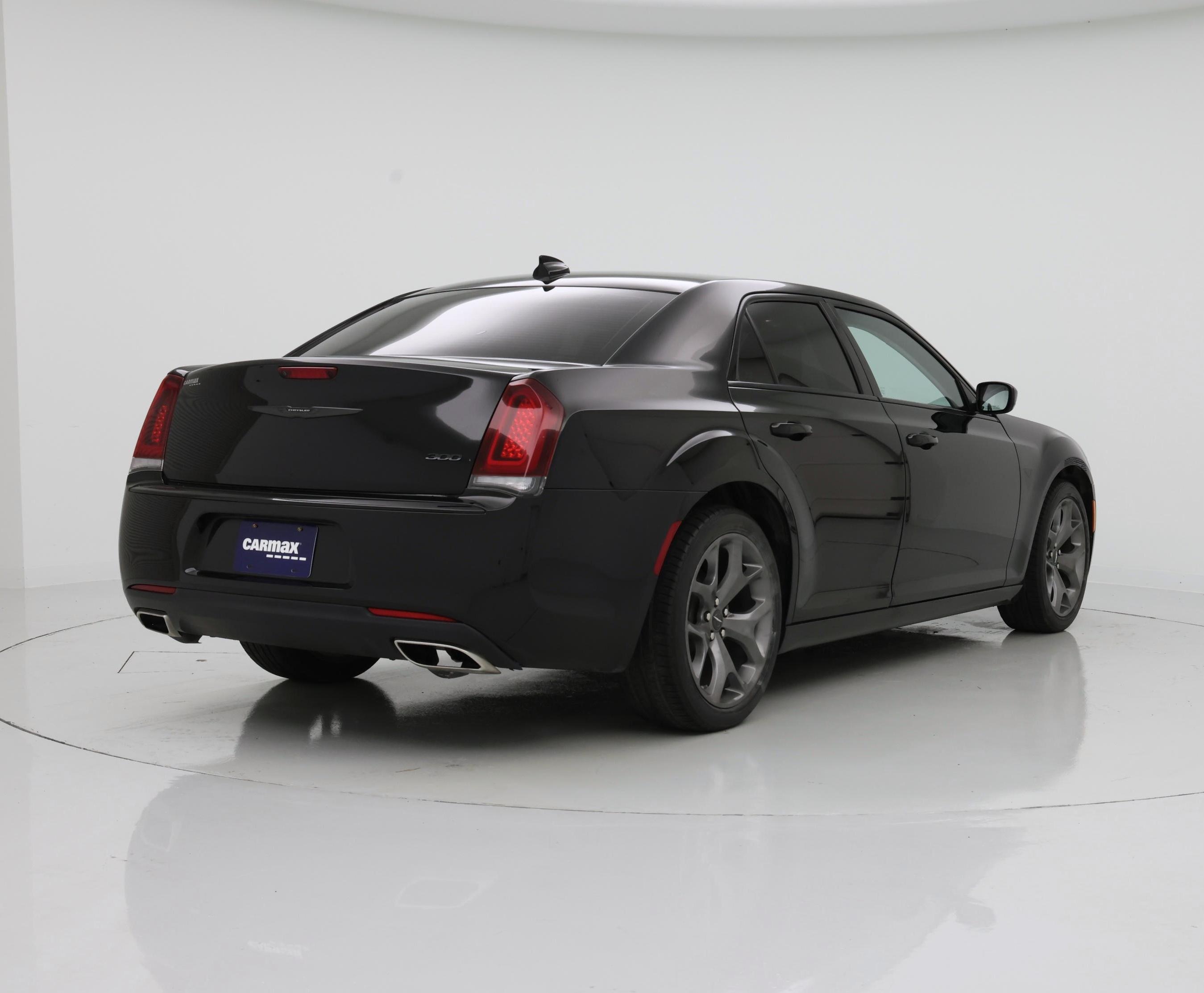 Thumbnail: 2023 Chrysler 300 - 8