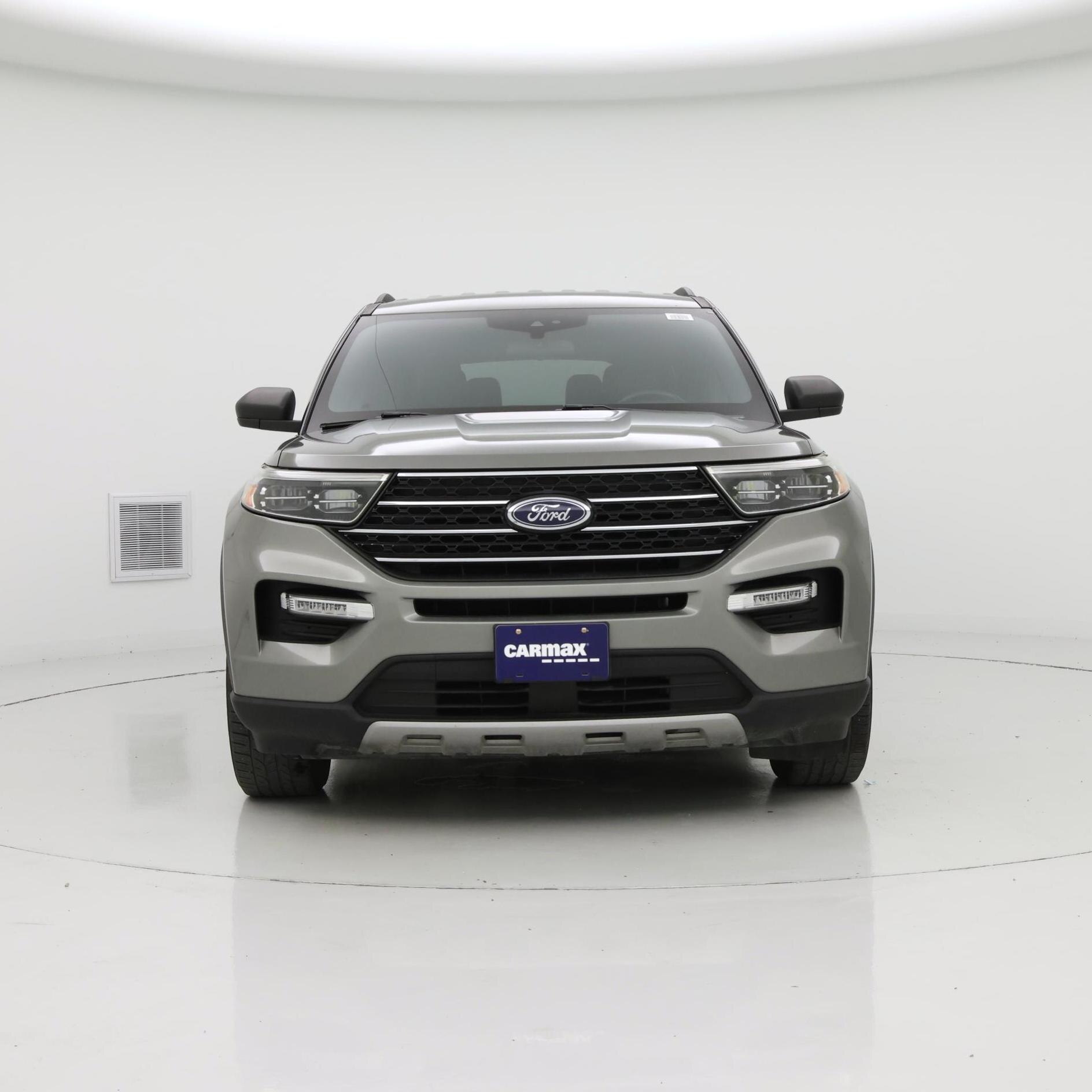 Thumbnail: 2020 Ford Explorer - 5