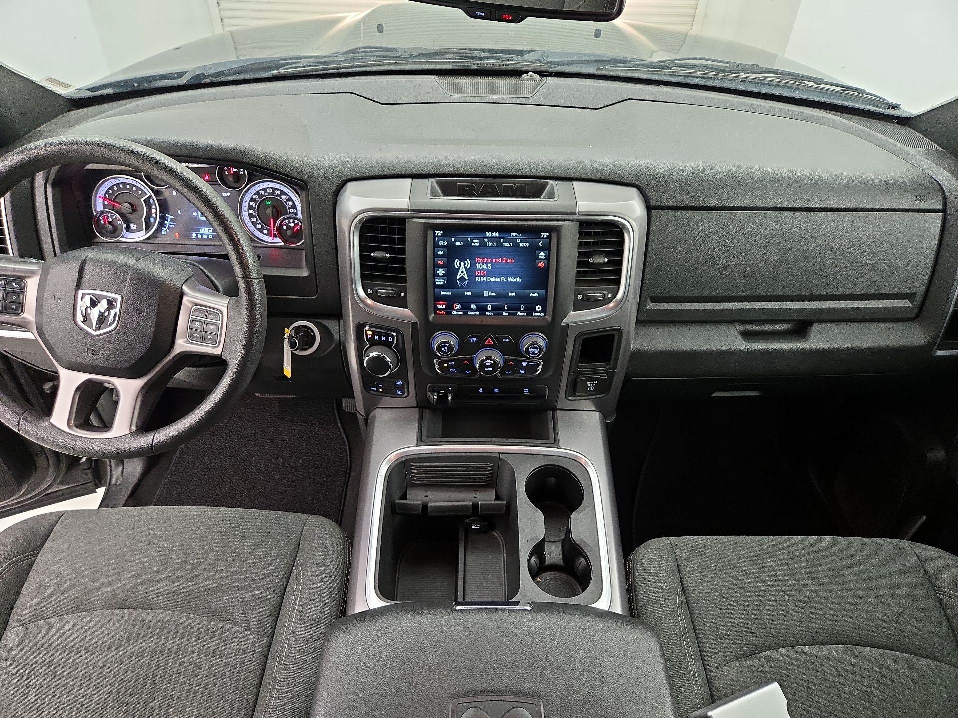 Thumbnail: 2023 RAM 1500 Classic - 9