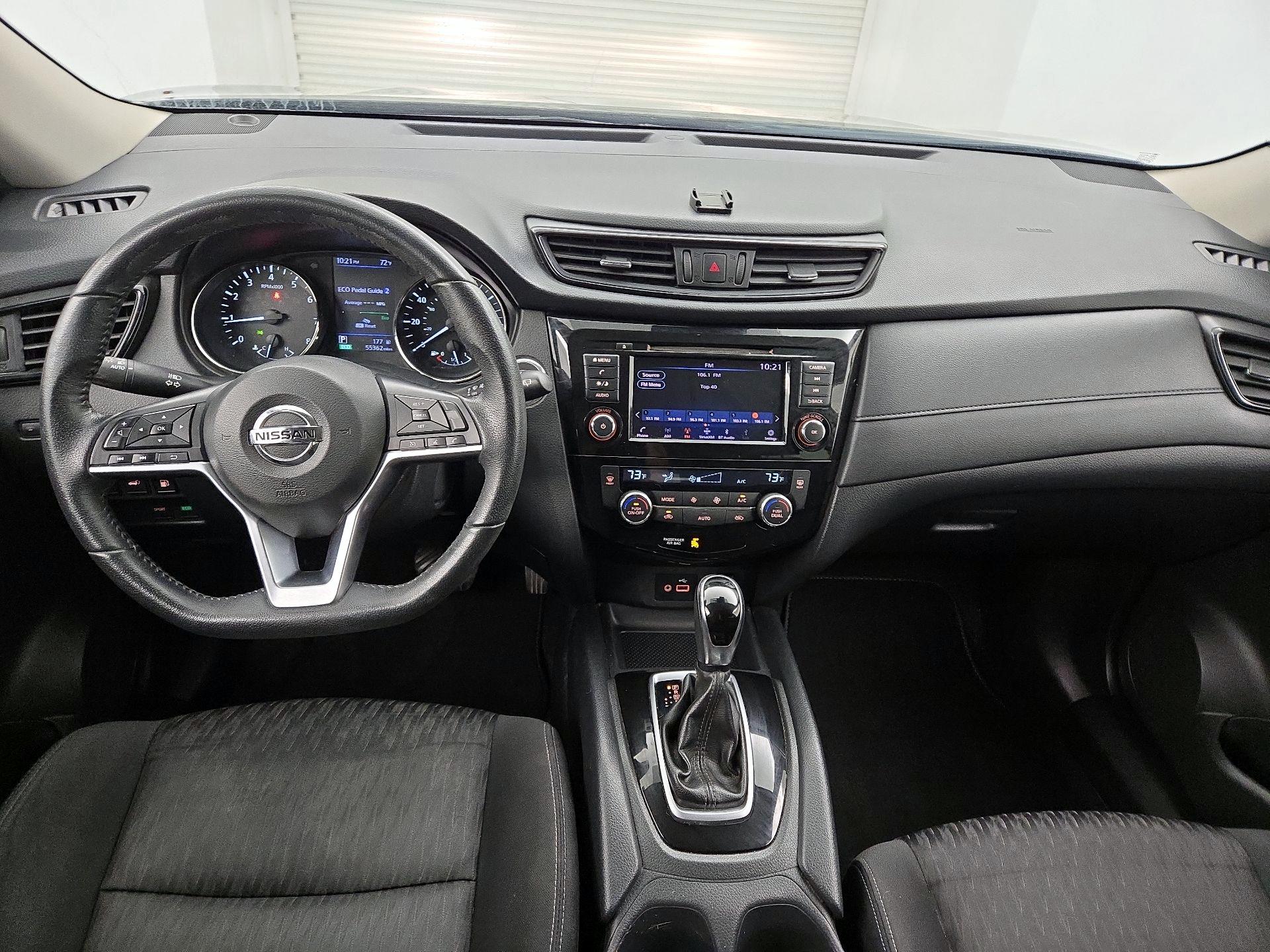 Thumbnail: 2020 Nissan Rogue - 9
