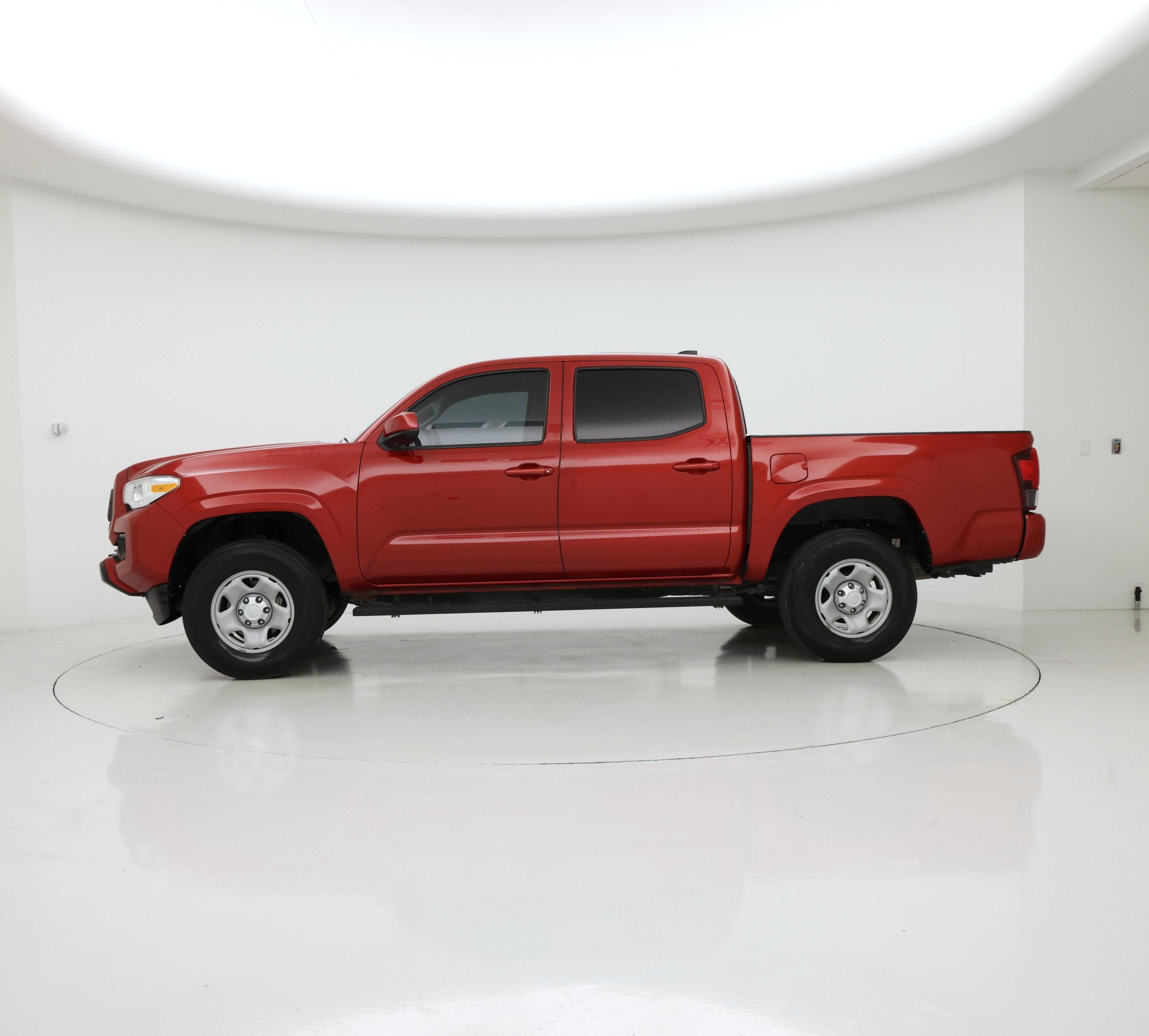 Thumbnail: 2022 Toyota Tacoma - 3