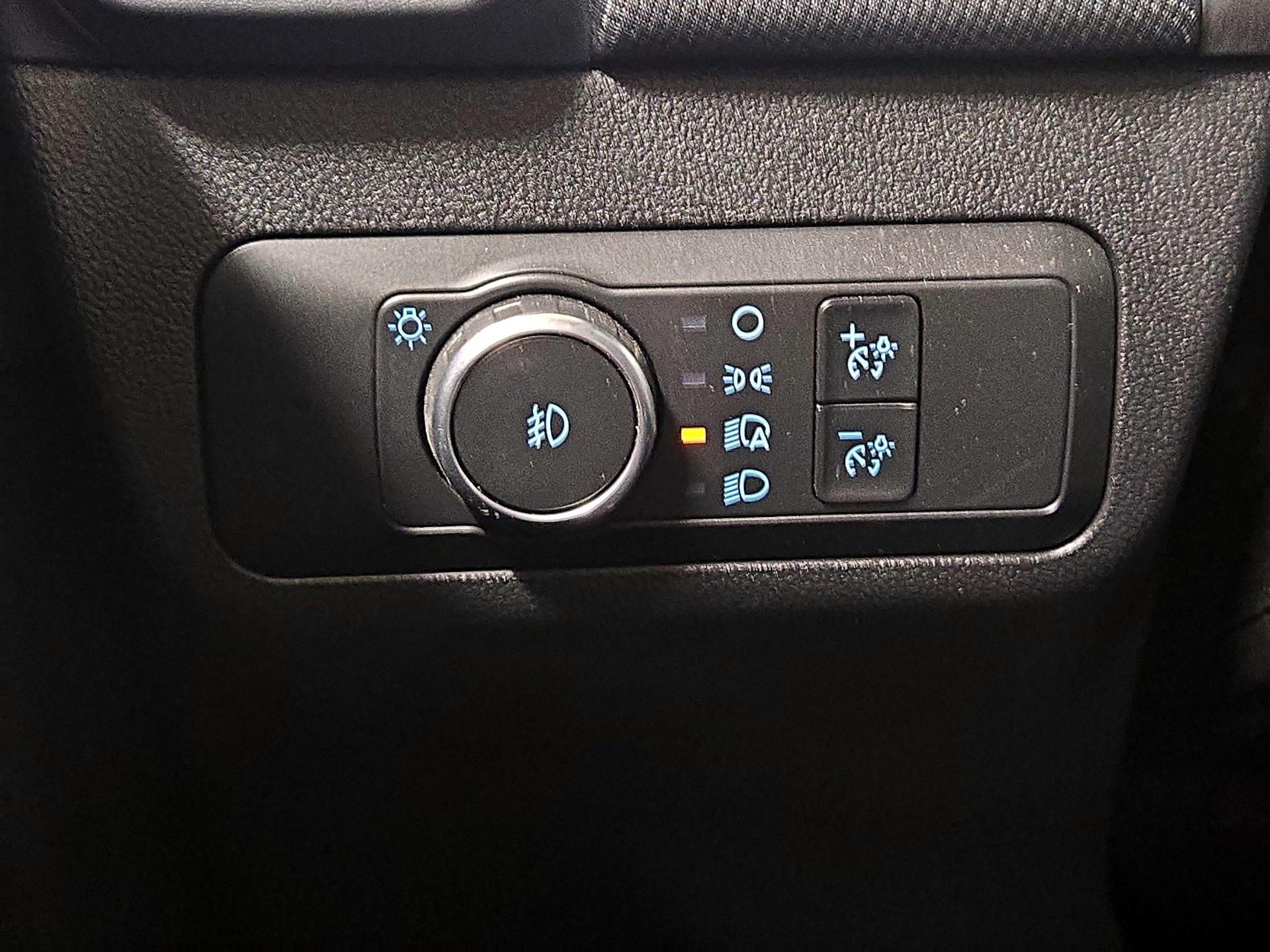 Thumbnail: 2021 Ford Bronco Sport - 13