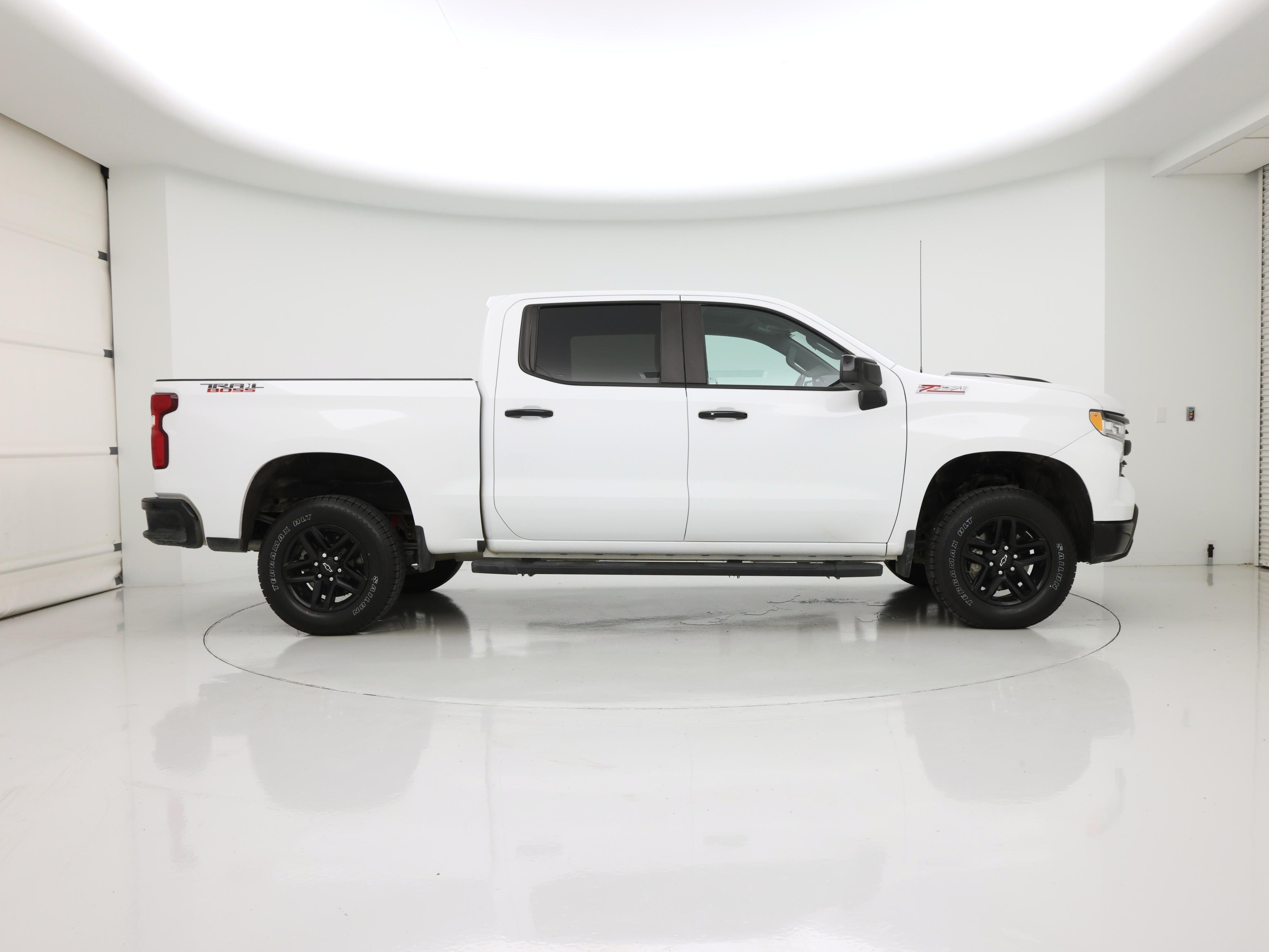 Thumbnail: 2023 Chevrolet Silverado 1500 - 7
