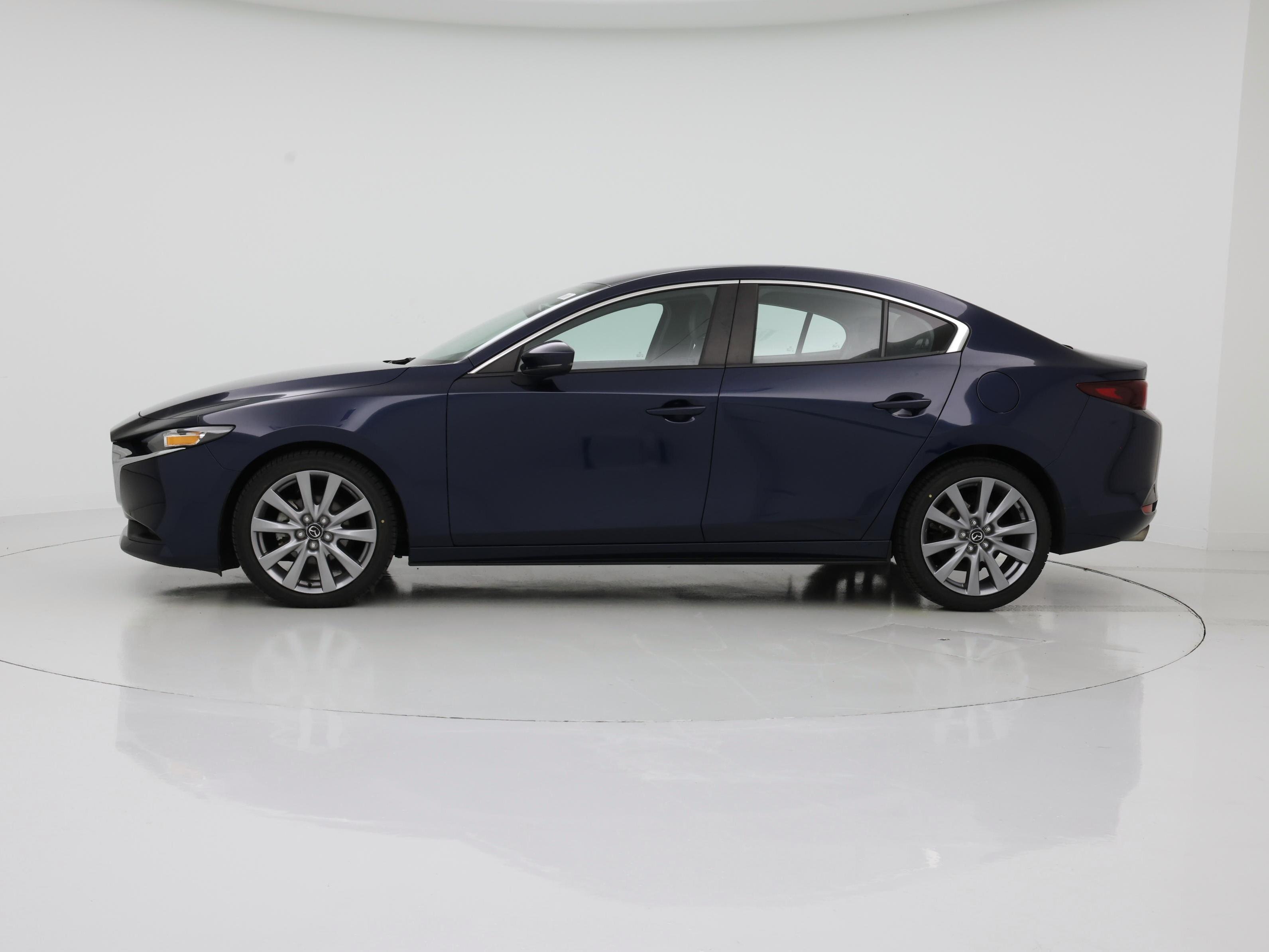 Thumbnail: 2022 Mazda Mazda3 - 3