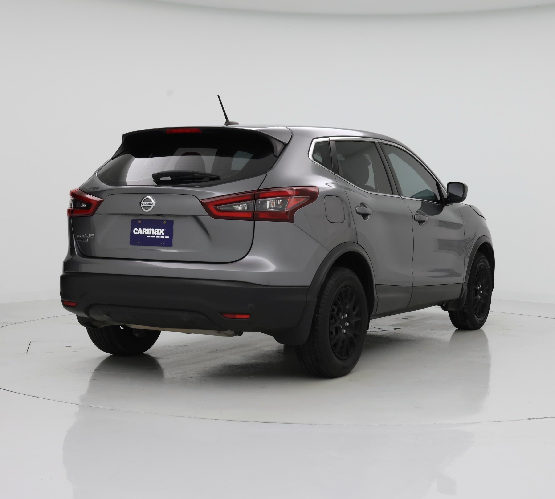 Thumbnail: 2020 Nissan Rogue Sport - 8