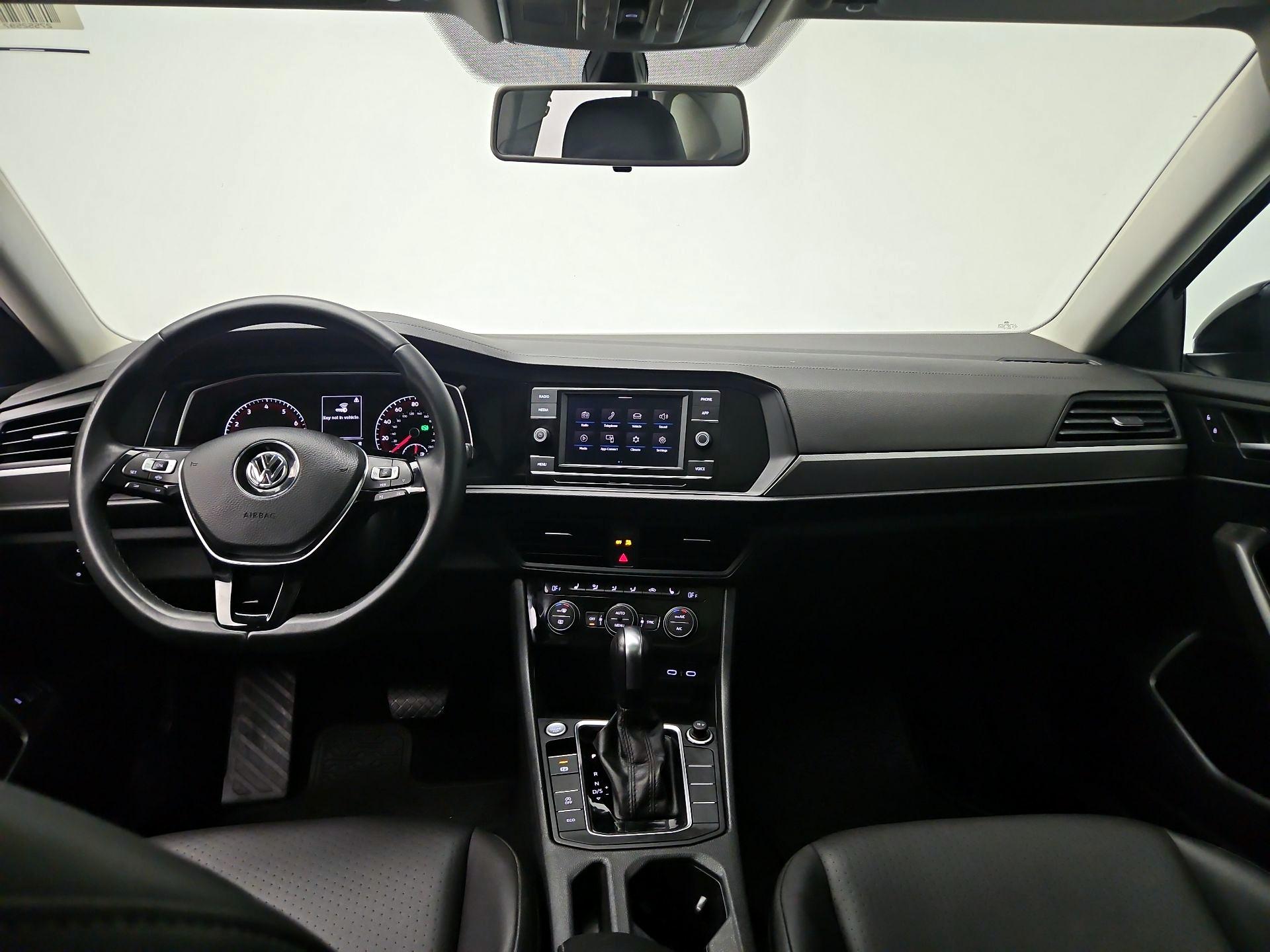 Thumbnail: 2020 Volkswagen Jetta - 9