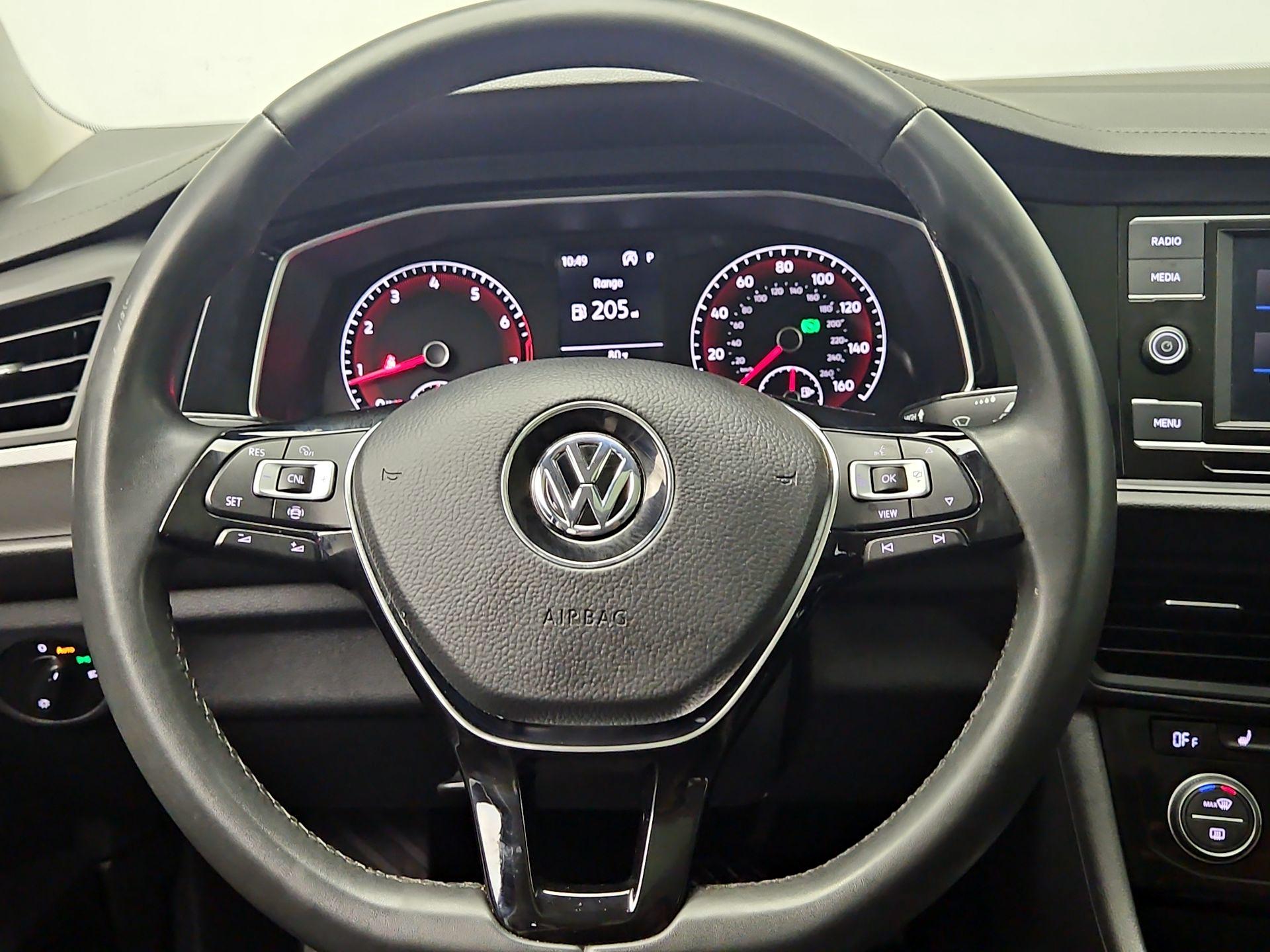 Thumbnail: 2020 Volkswagen Jetta - 10