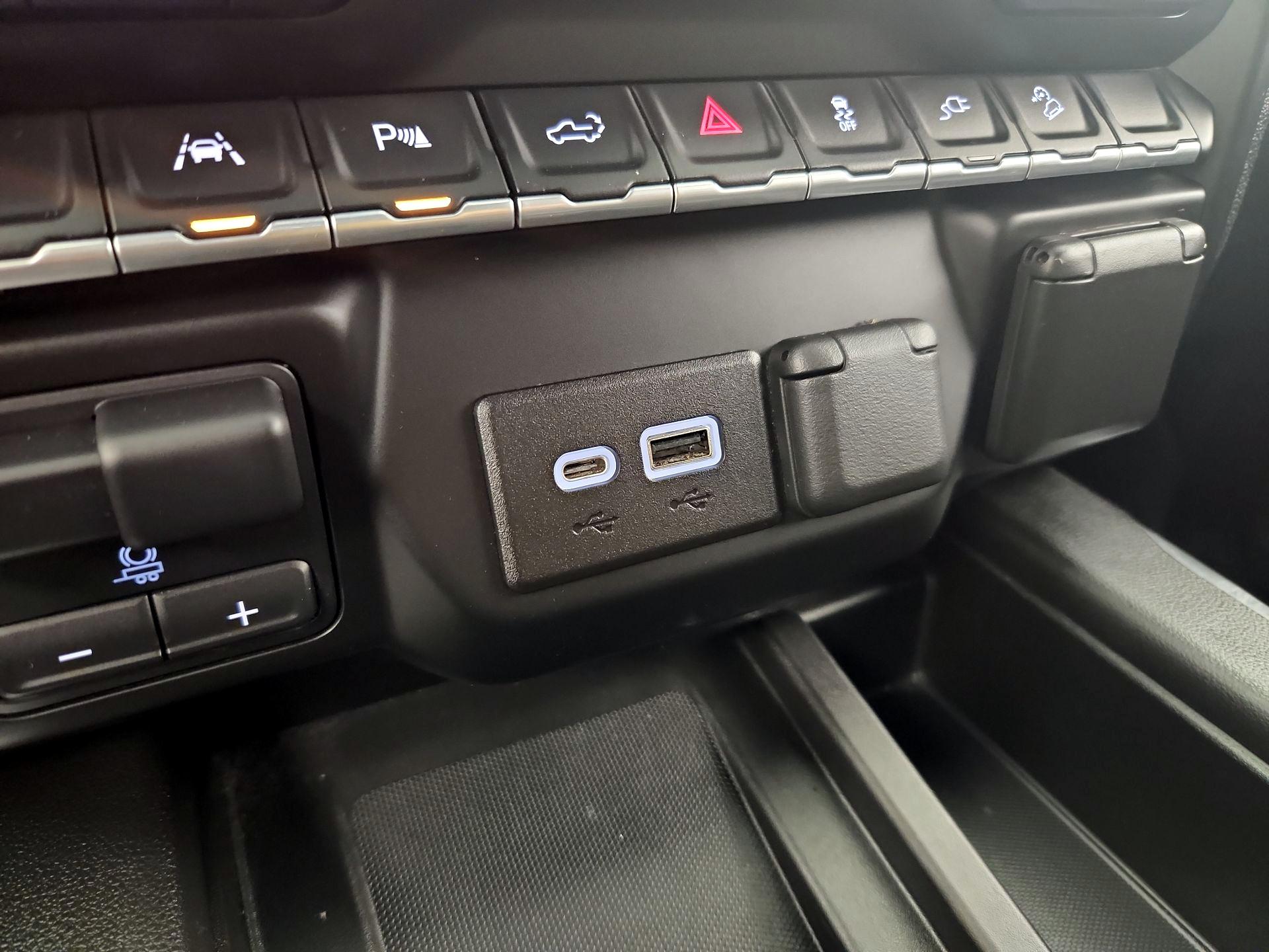 Thumbnail: 2022 GMC Sierra 1500 - 19