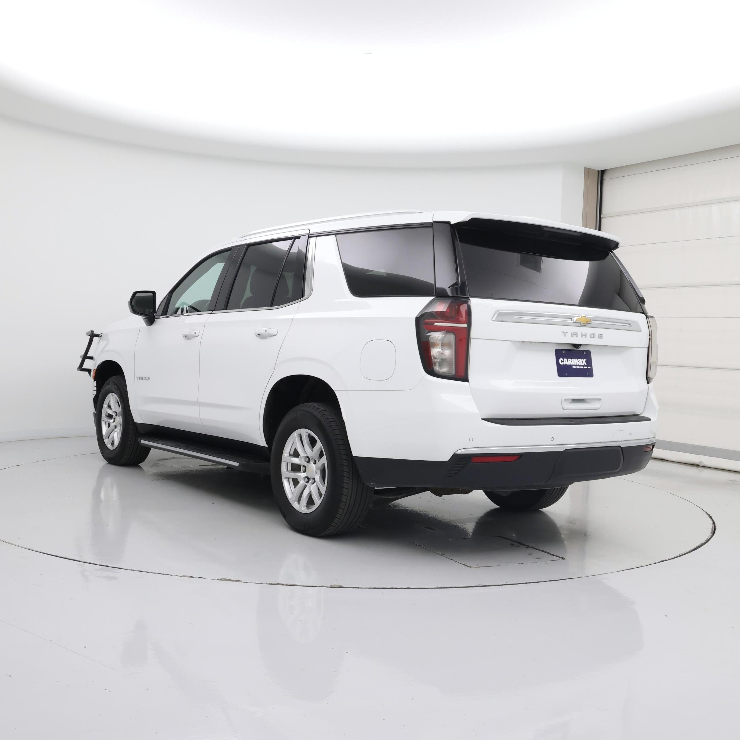 Thumbnail: 2023 Chevrolet Tahoe - 2