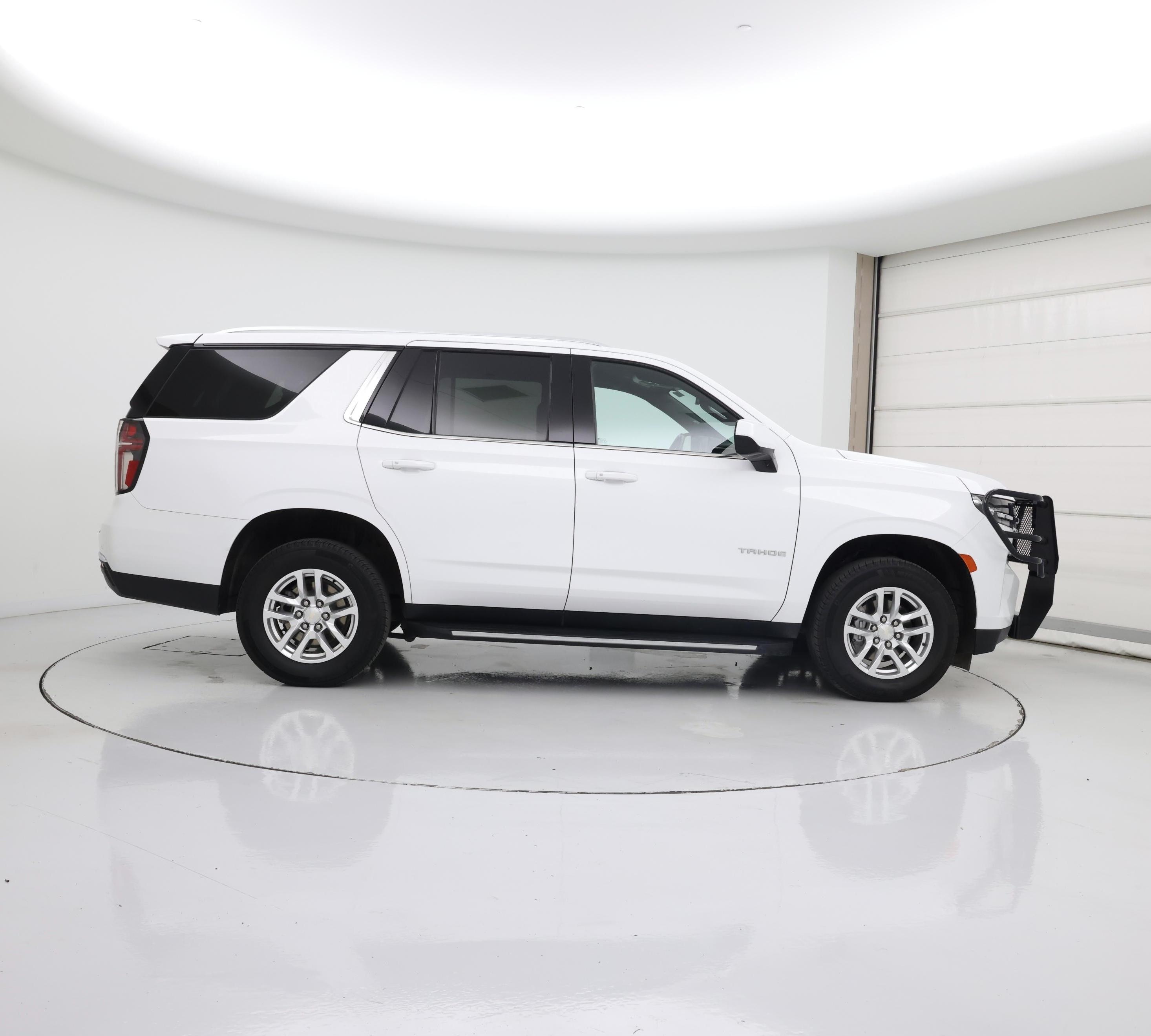 Thumbnail: 2023 Chevrolet Tahoe - 7