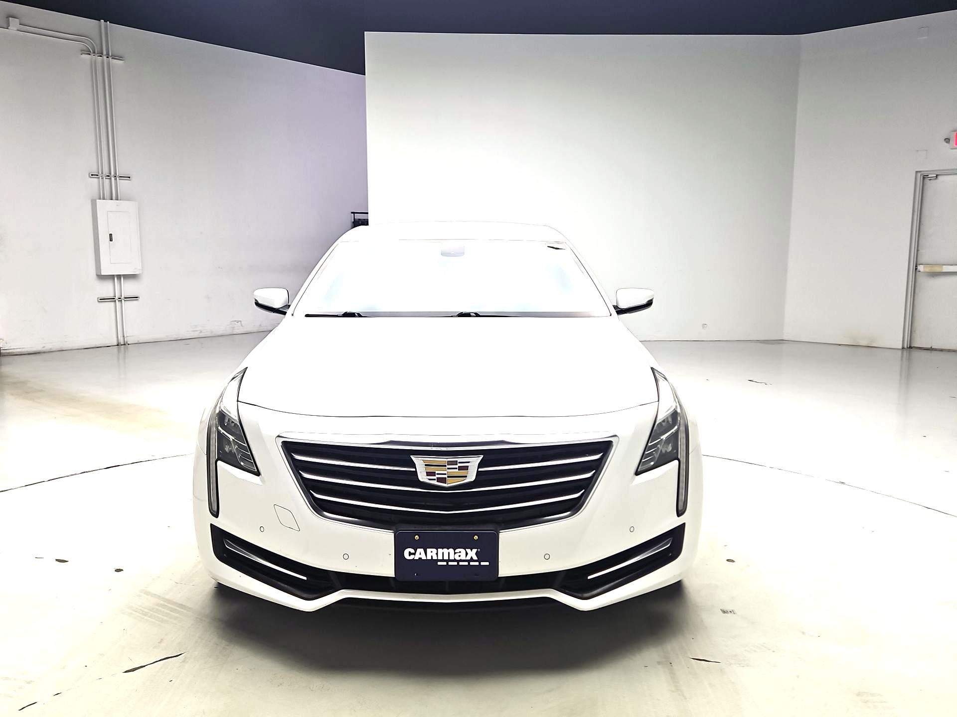 Thumbnail: 2017 Cadillac CT6 - 2