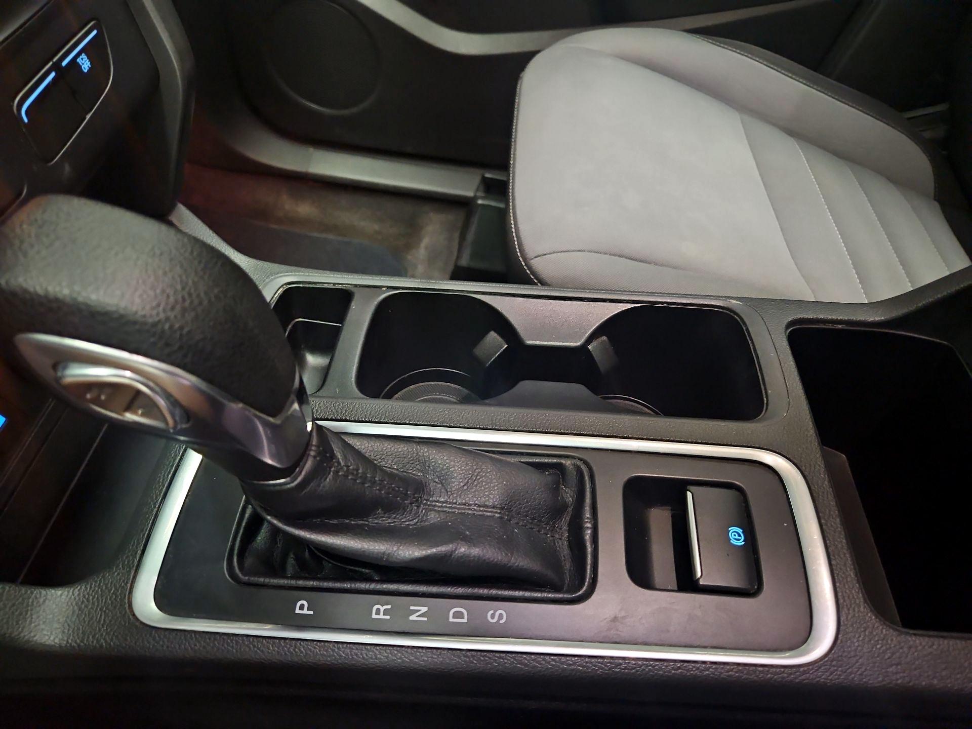 Thumbnail: 2018 Ford Escape - 17