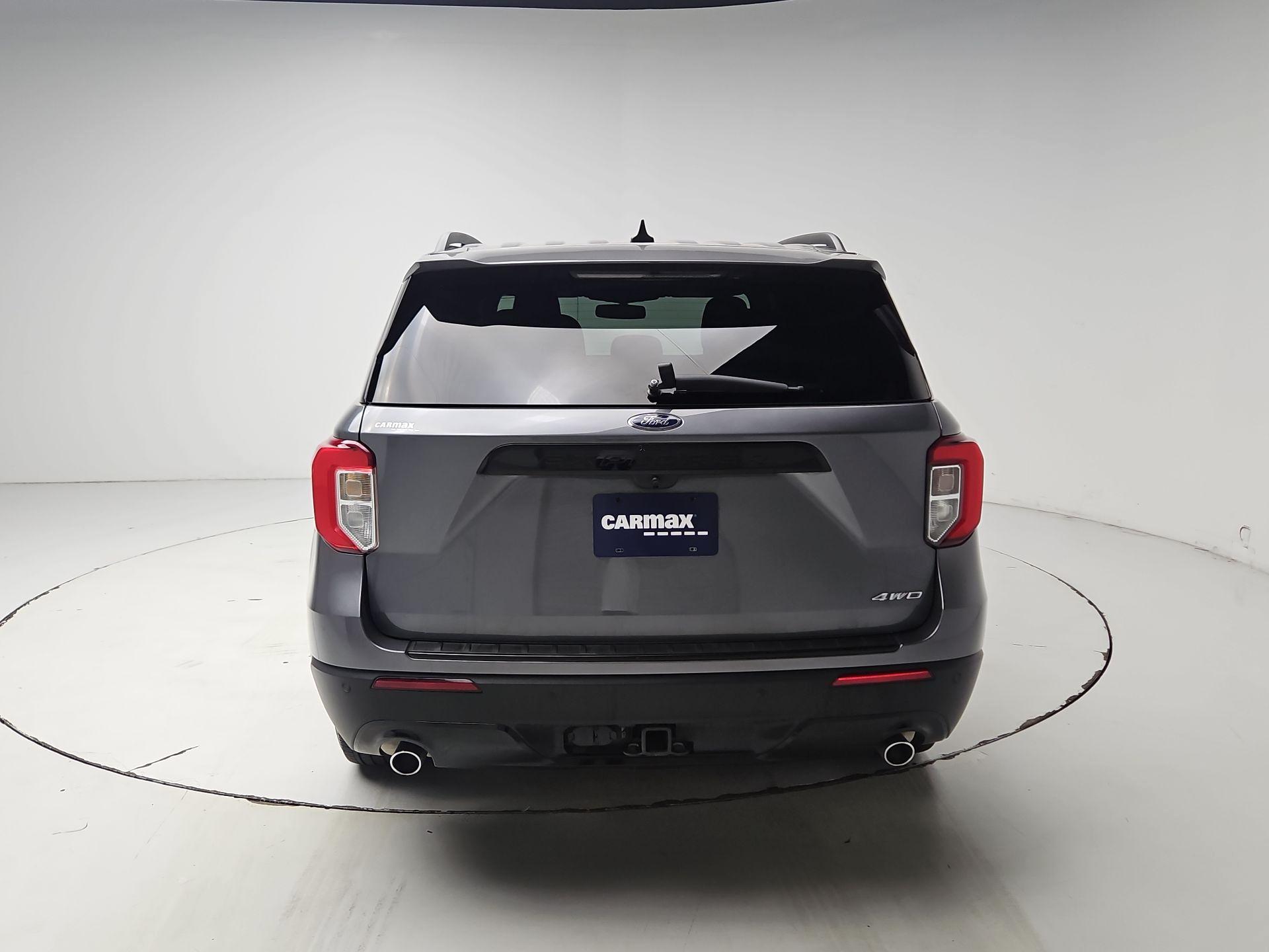 Thumbnail: 2022 Ford Explorer - 6