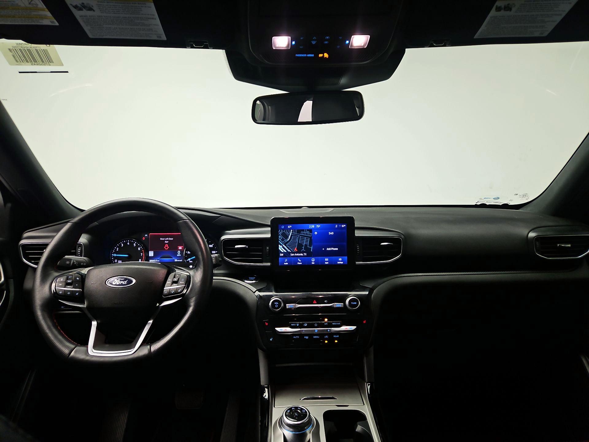 Thumbnail: 2022 Ford Explorer - 8