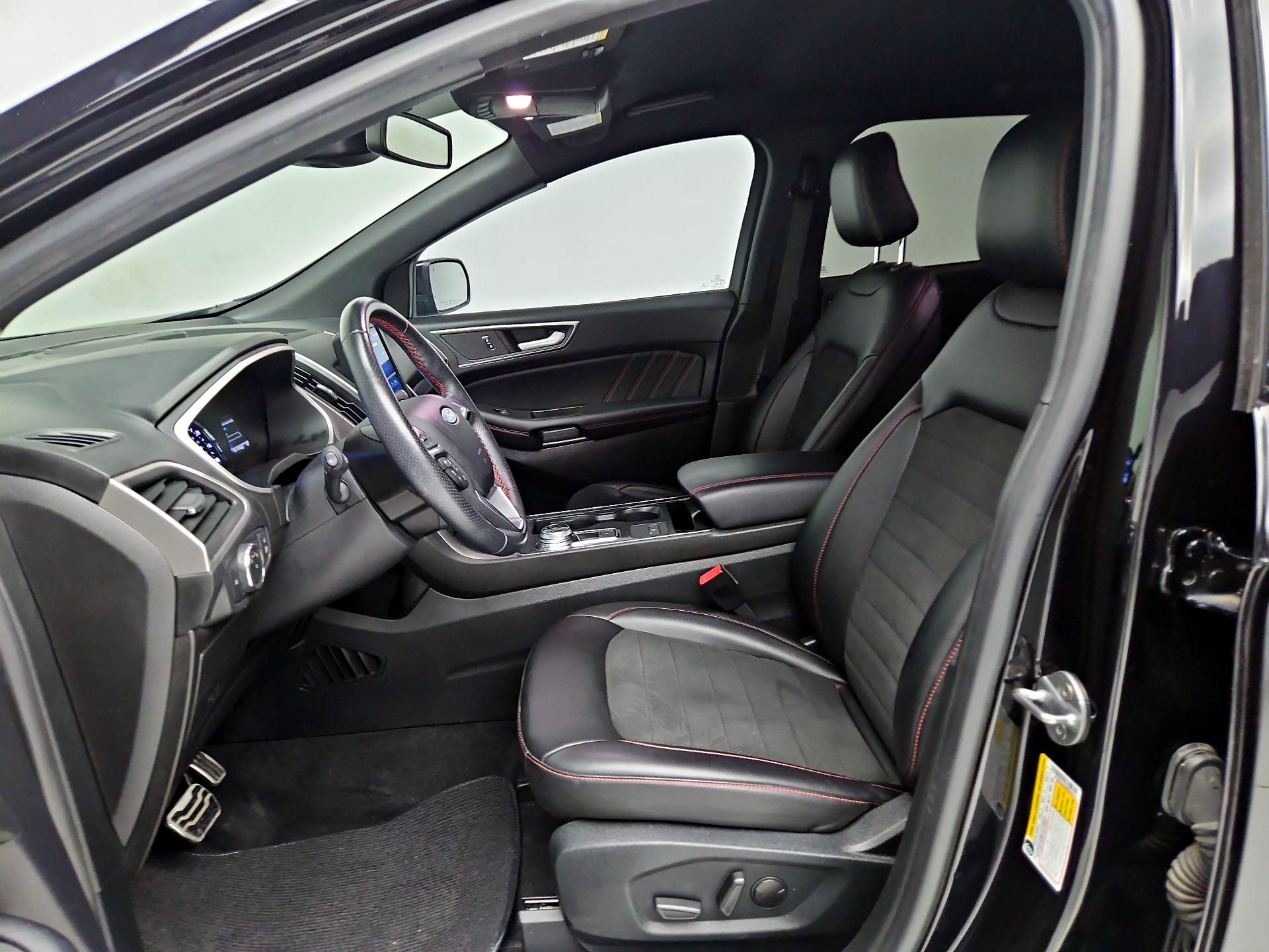 Thumbnail: 2021 Ford Edge - 11