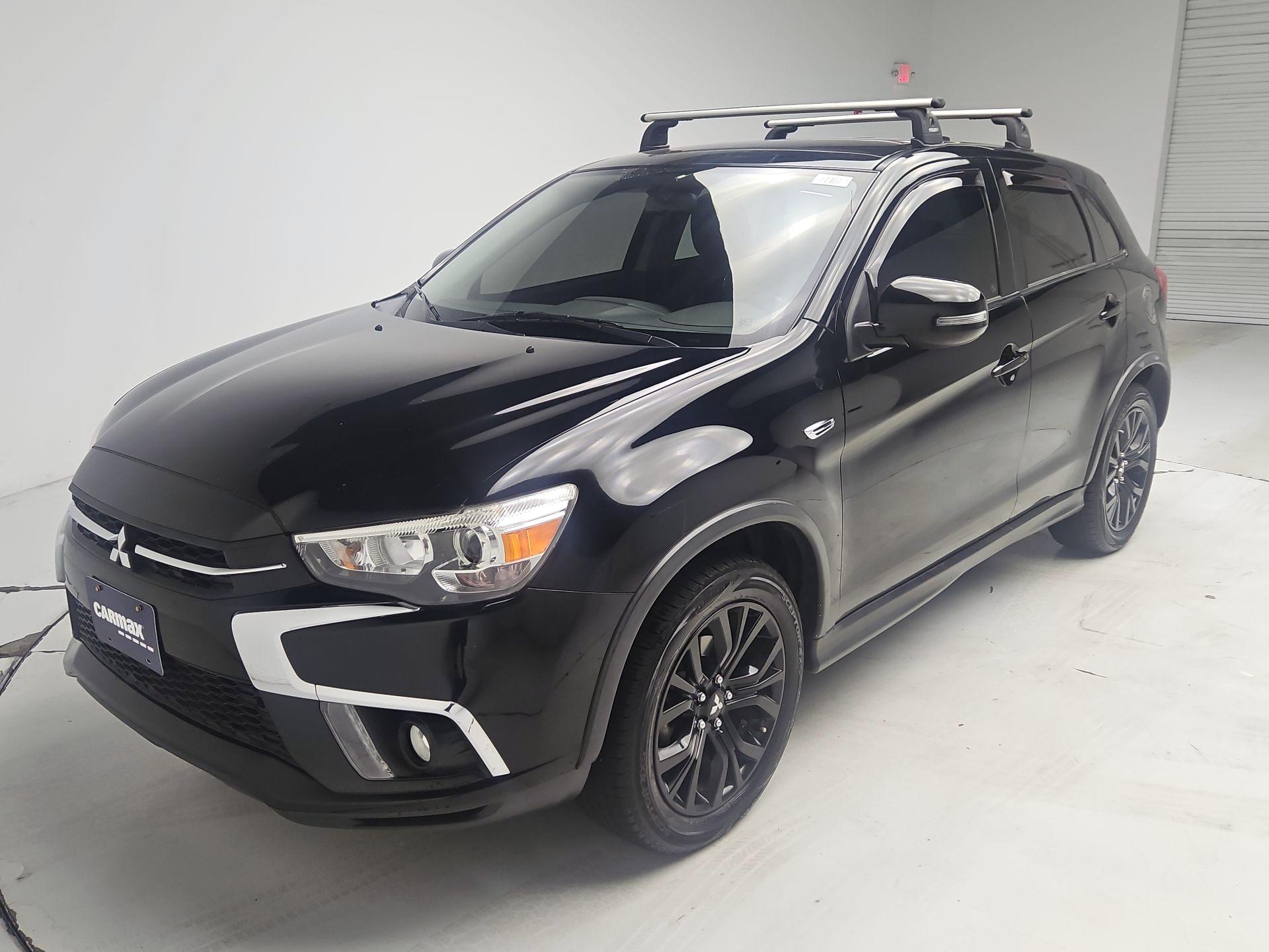 Thumbnail: 2018 Mitsubishi Outlander Sport - 3