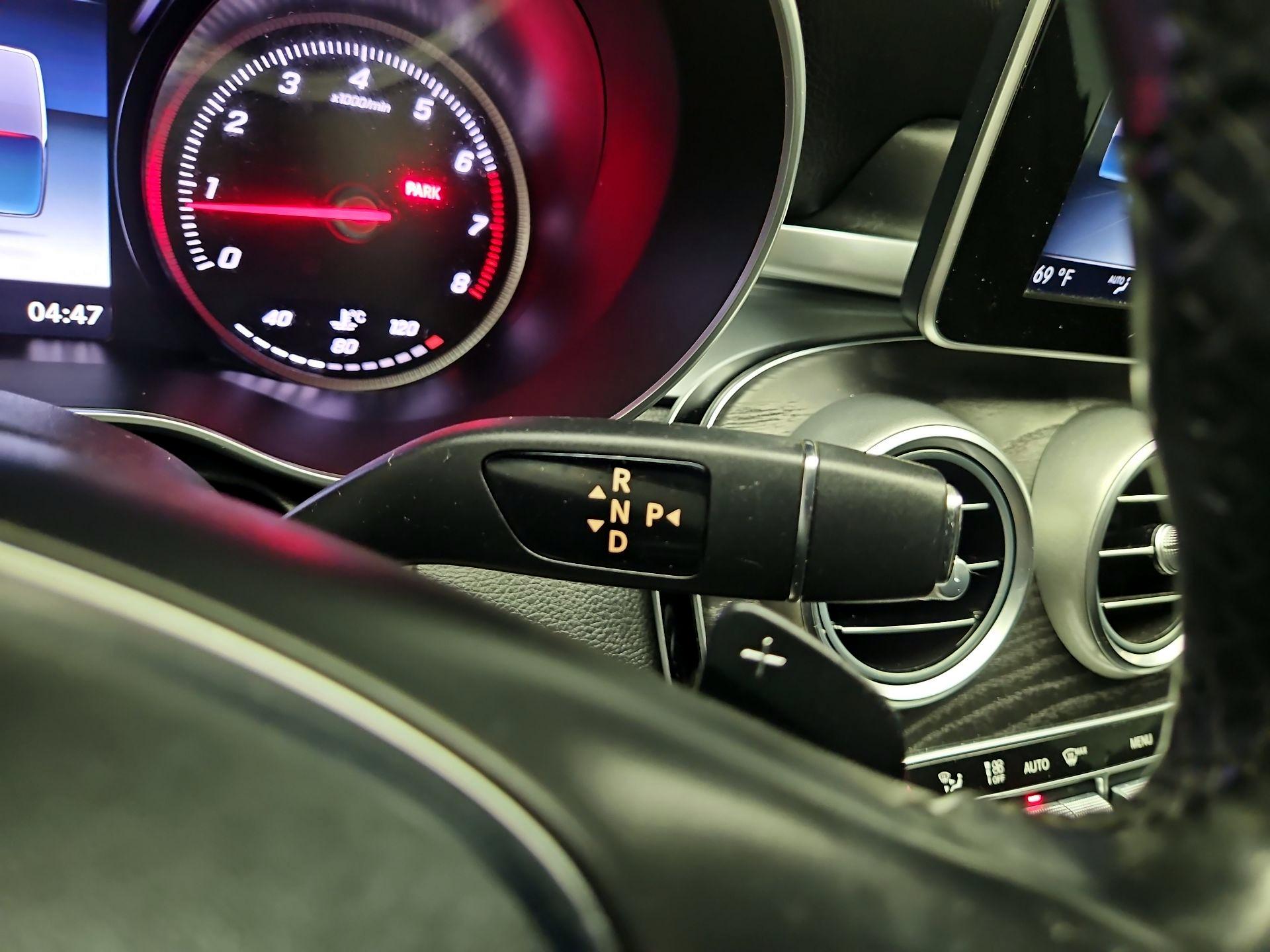 Thumbnail: 2016 Mercedes-Benz C-Class - 17