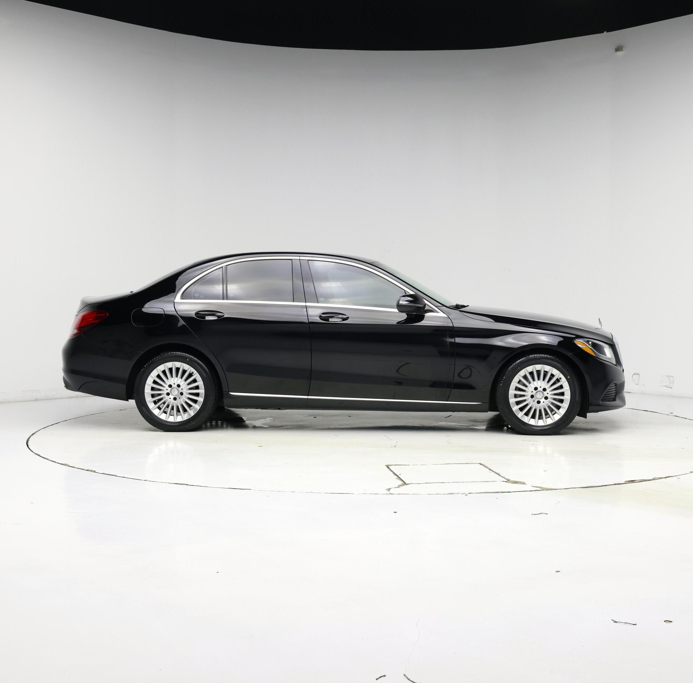 Thumbnail: 2016 Mercedes-Benz C-Class - 7