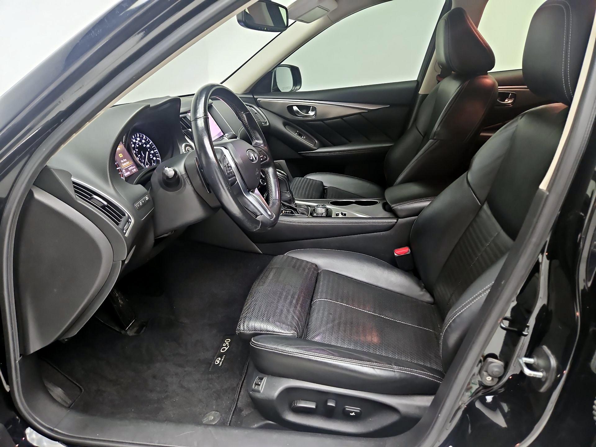 Thumbnail: 2018 INFINITI Q50 - 9
