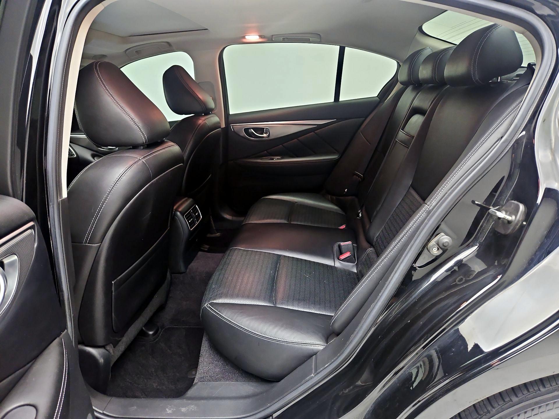 Thumbnail: 2018 INFINITI Q50 - 19