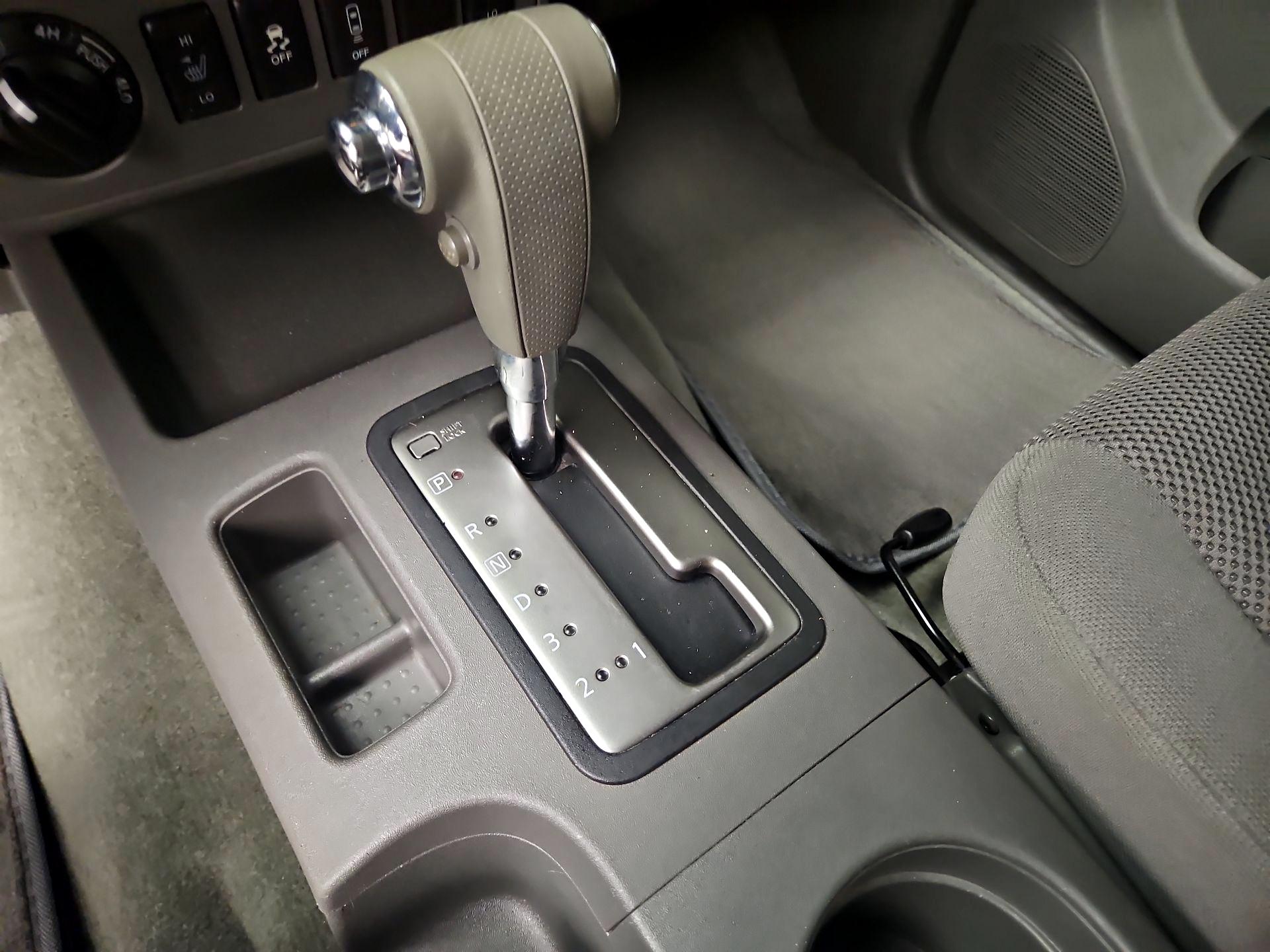 Thumbnail: 2014 Nissan Frontier - 17